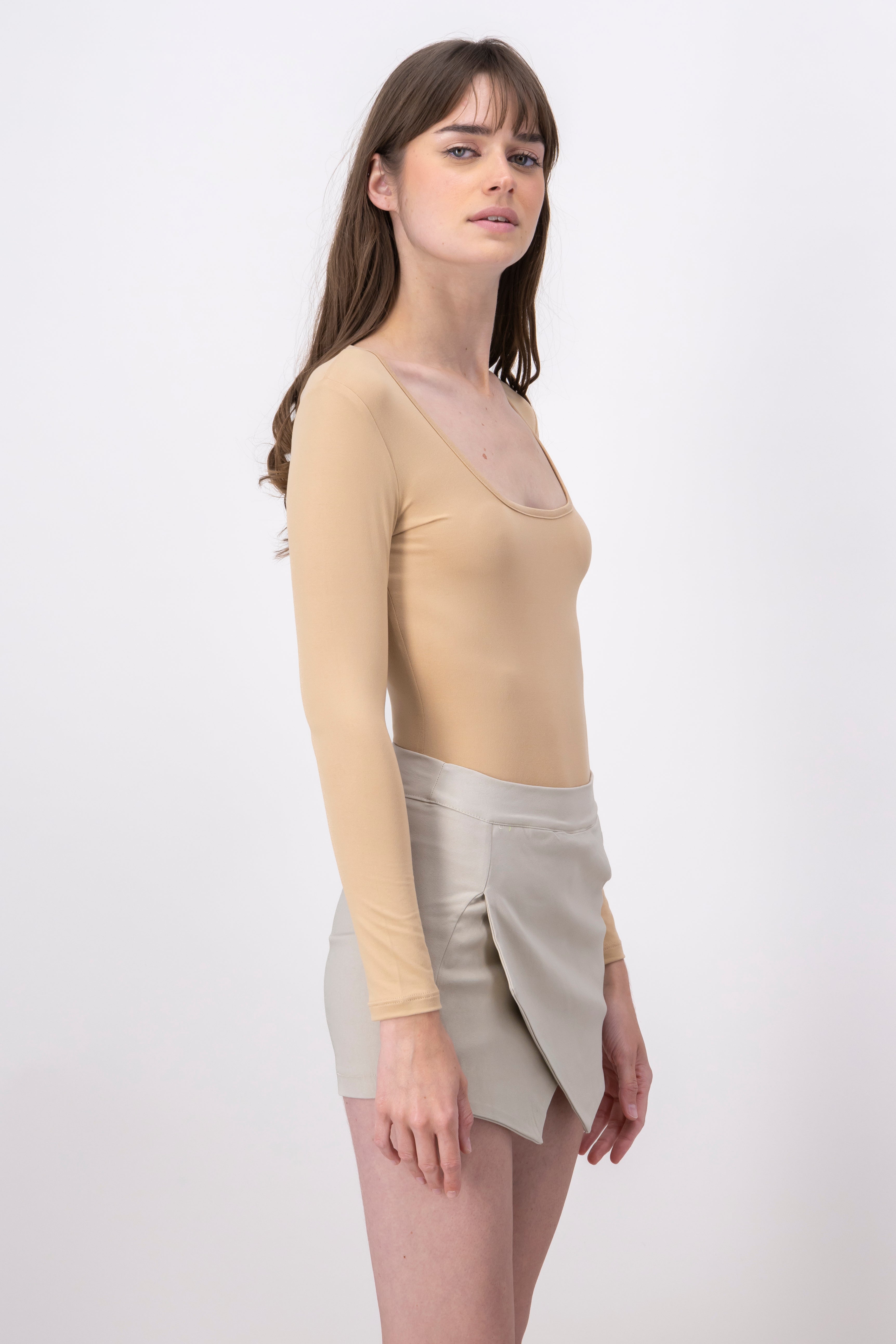 Bodysuit Liso Escote TAN