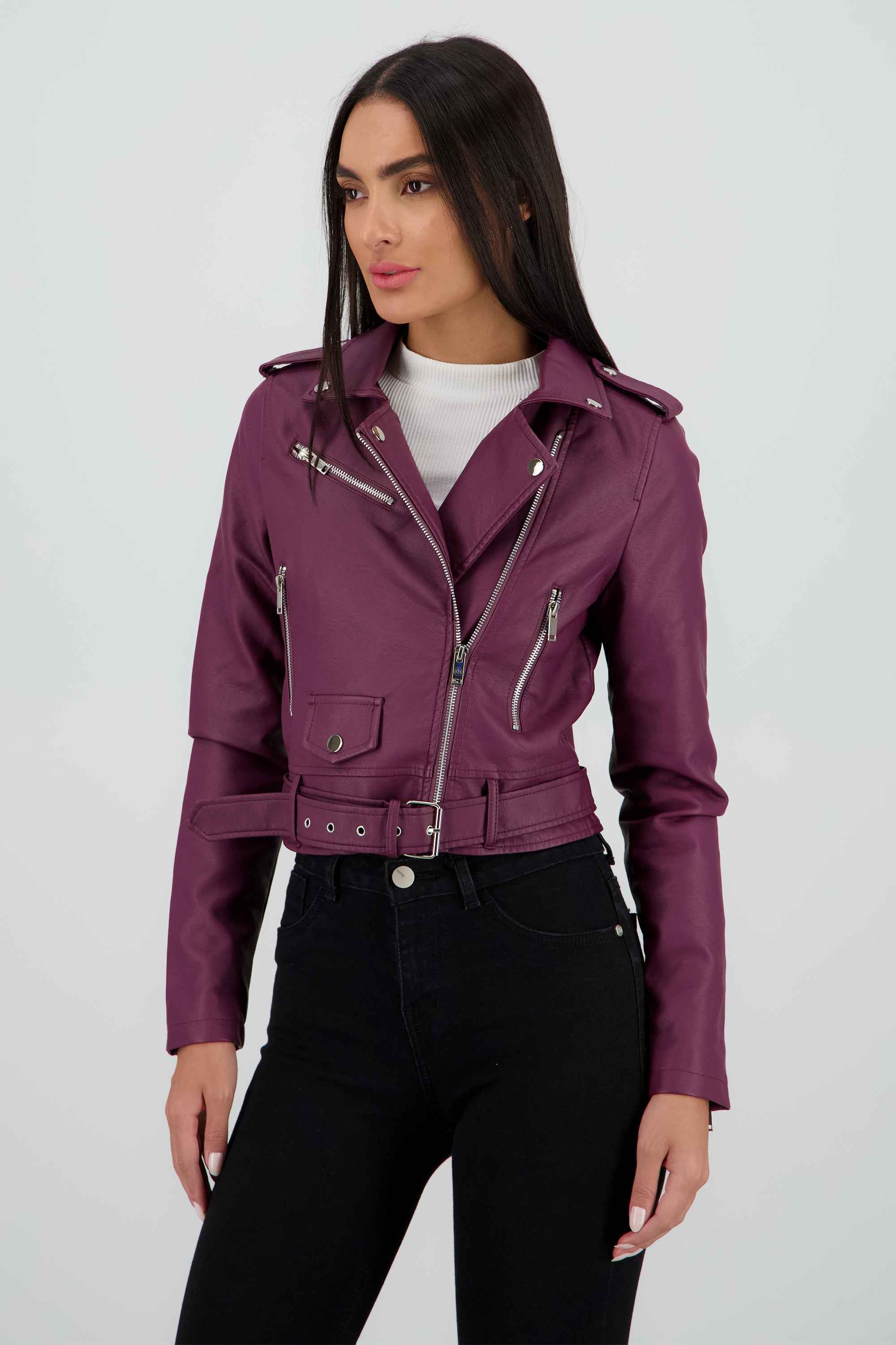 Chamarra Biker Efecto Piel Cierre VINO COMBO