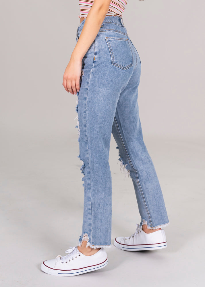 Mom Jeans High Super Destruction fringes Light Wash