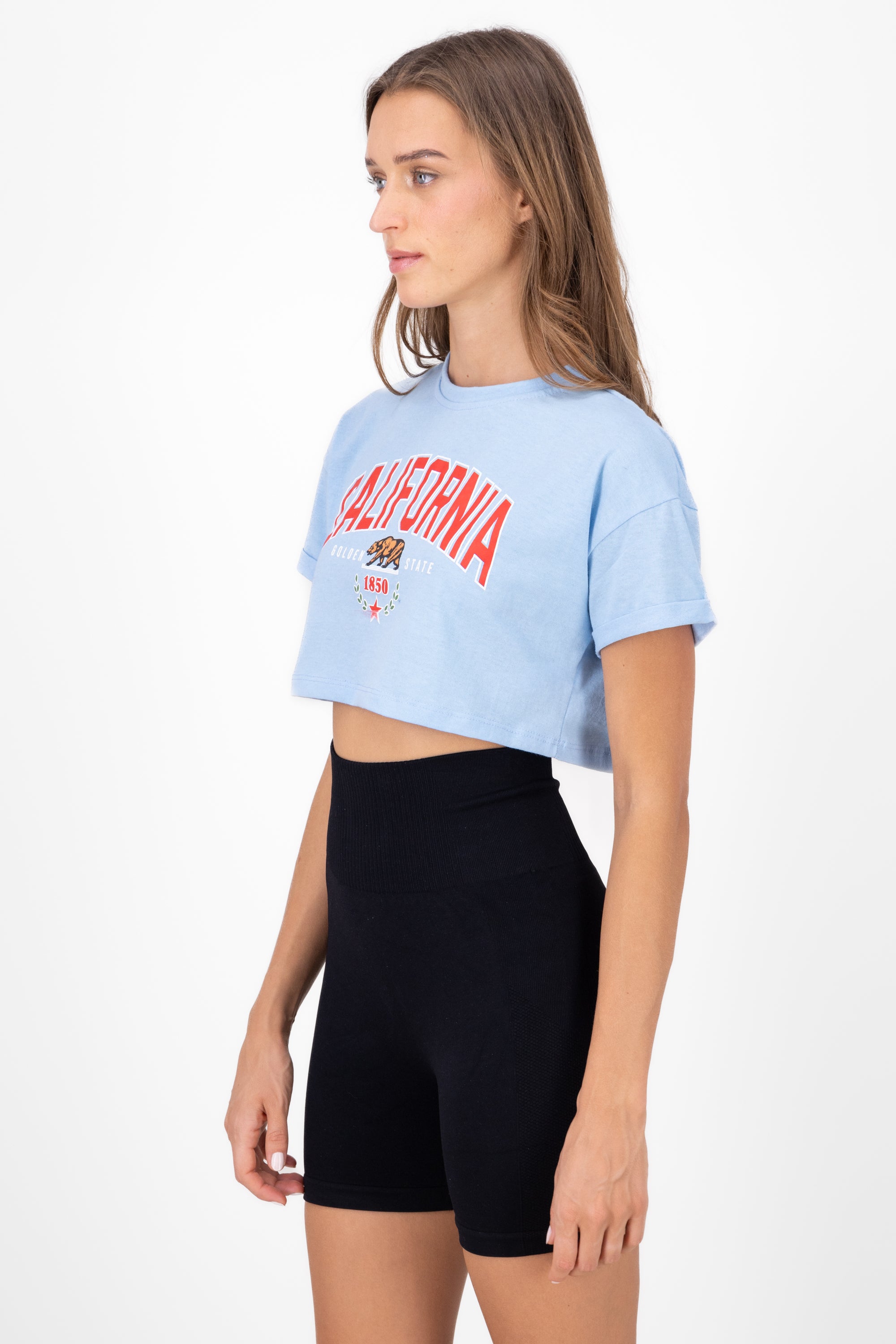 Playera Crop California AZUL CIELO