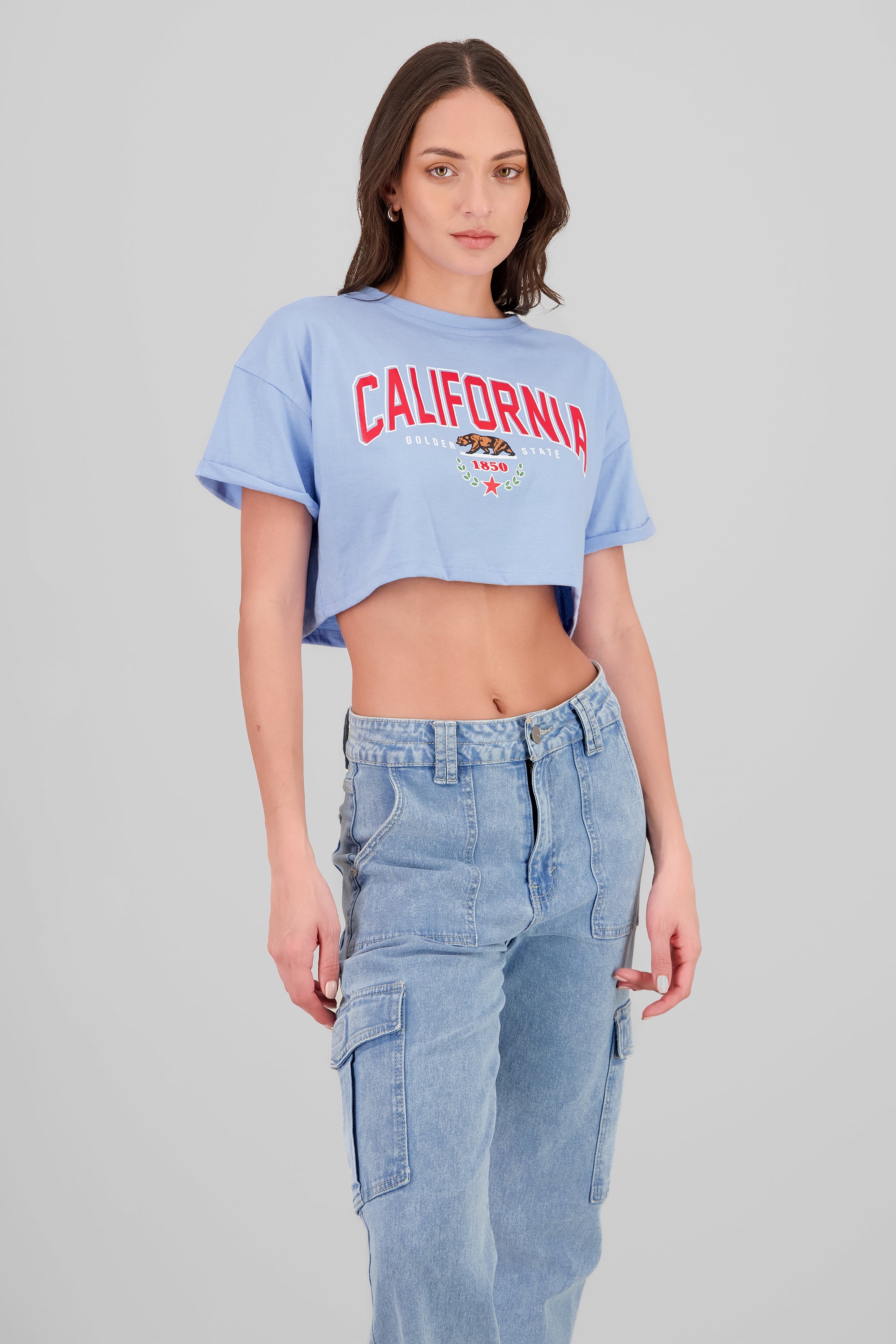 Playera Crop California AZUL PASTEL