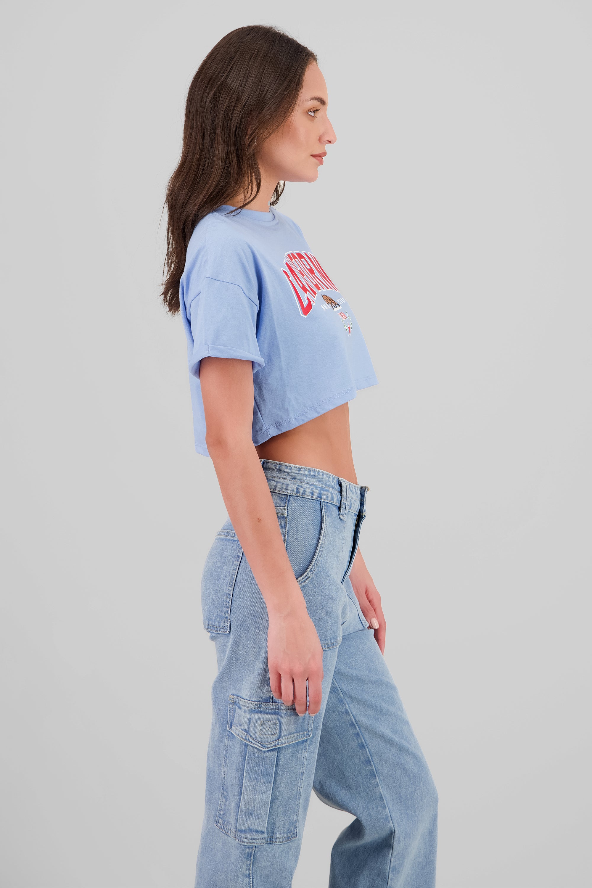 Playera Crop California AZUL PASTEL