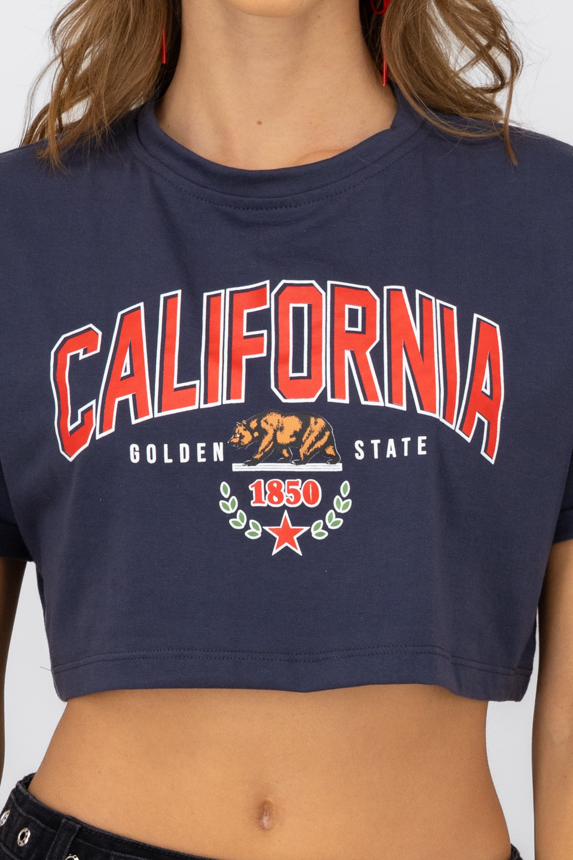 Playera Crop California HEMATITA