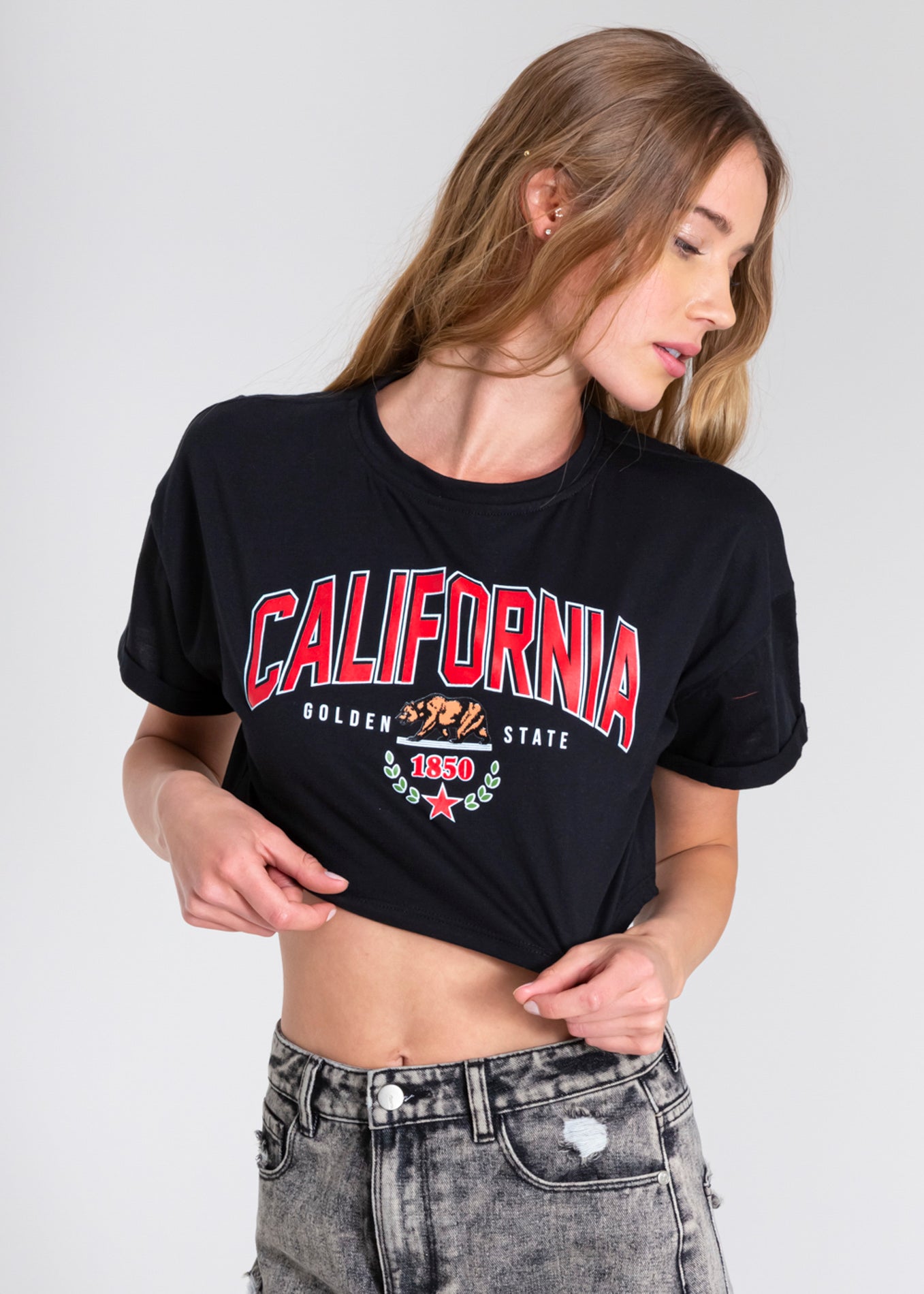 Playera Crop California NEGRO COMBO