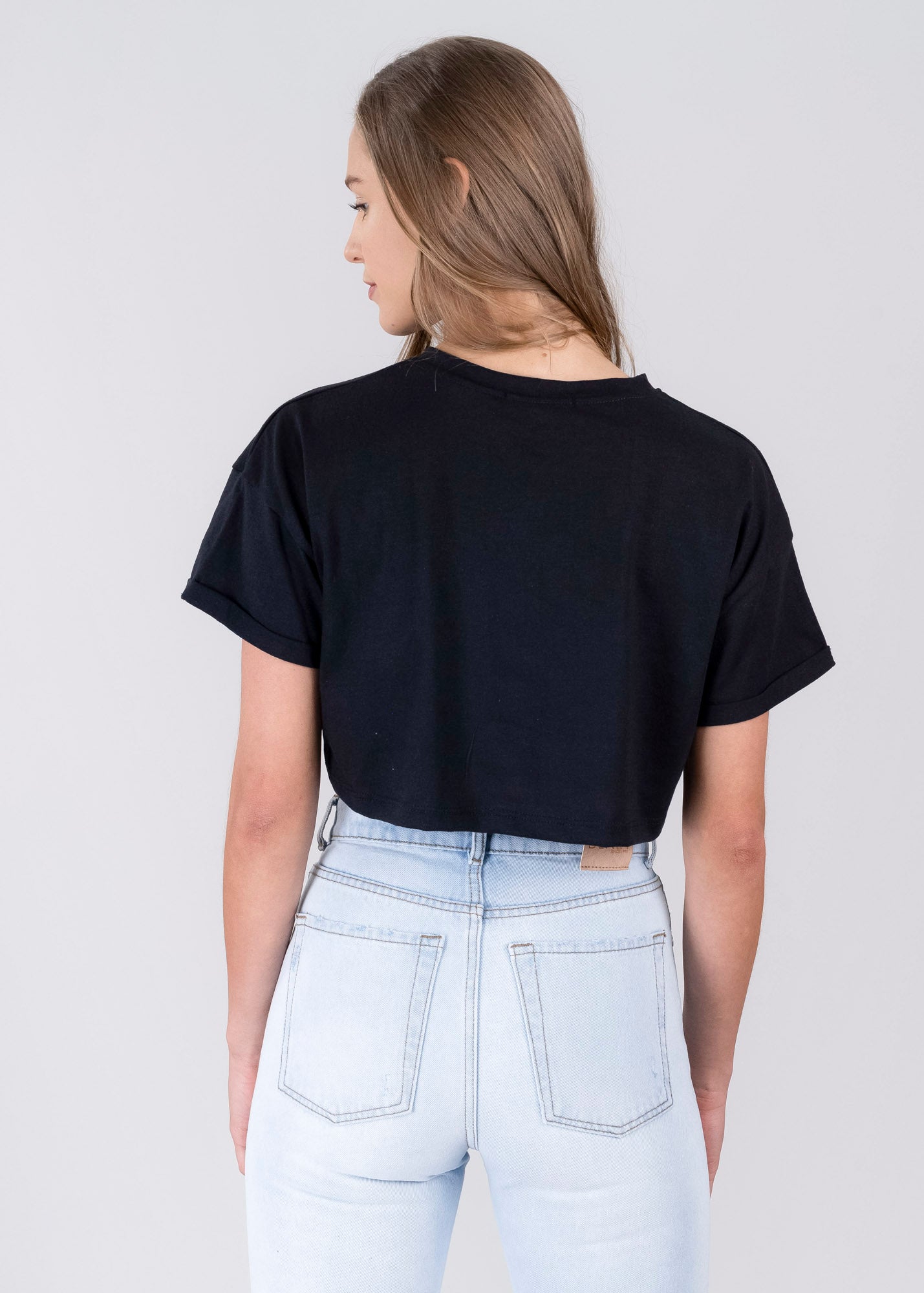 Playera Crop California NEGRO COMBO