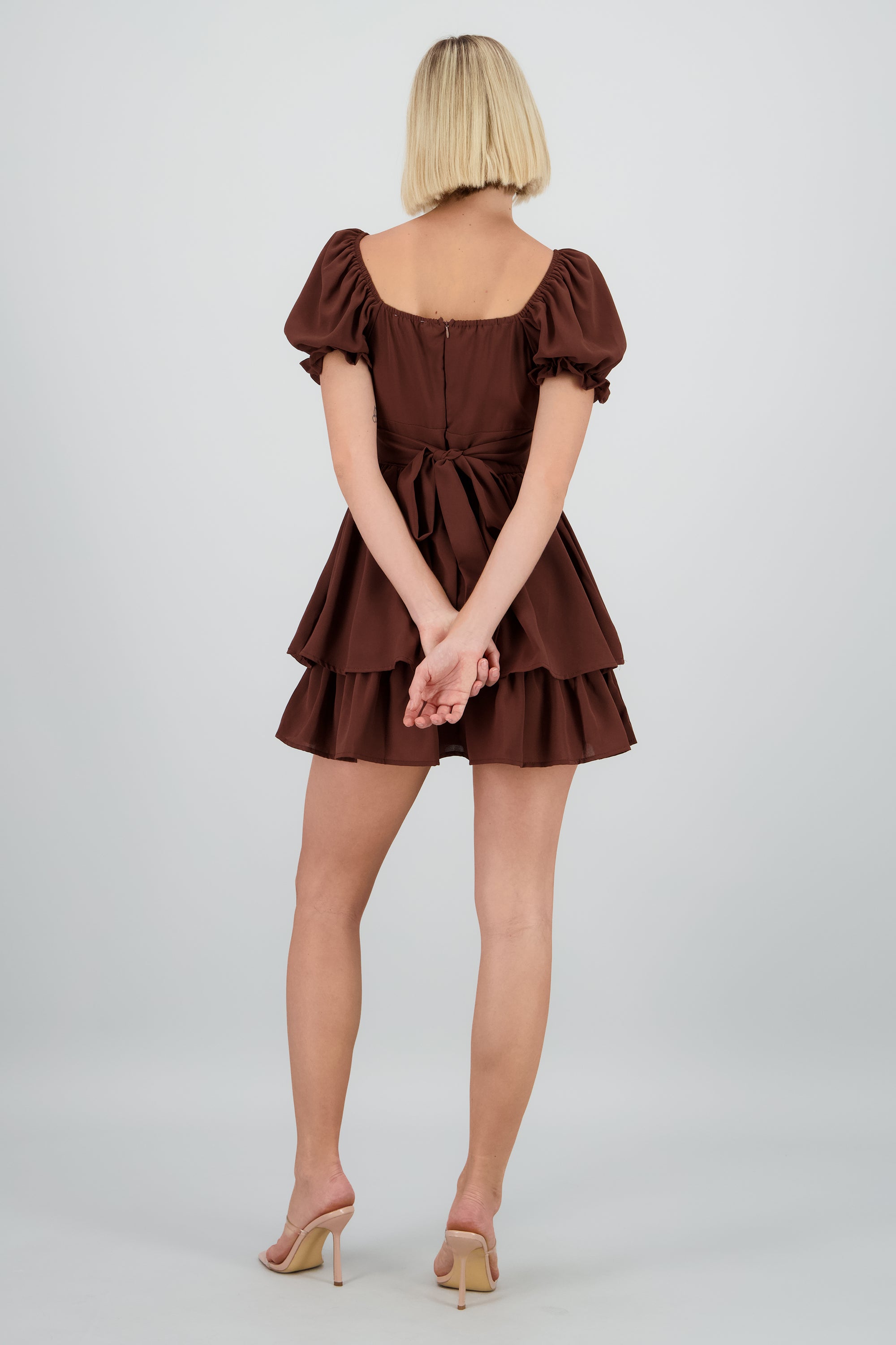 Vestido Mini Capas Moño CAFE