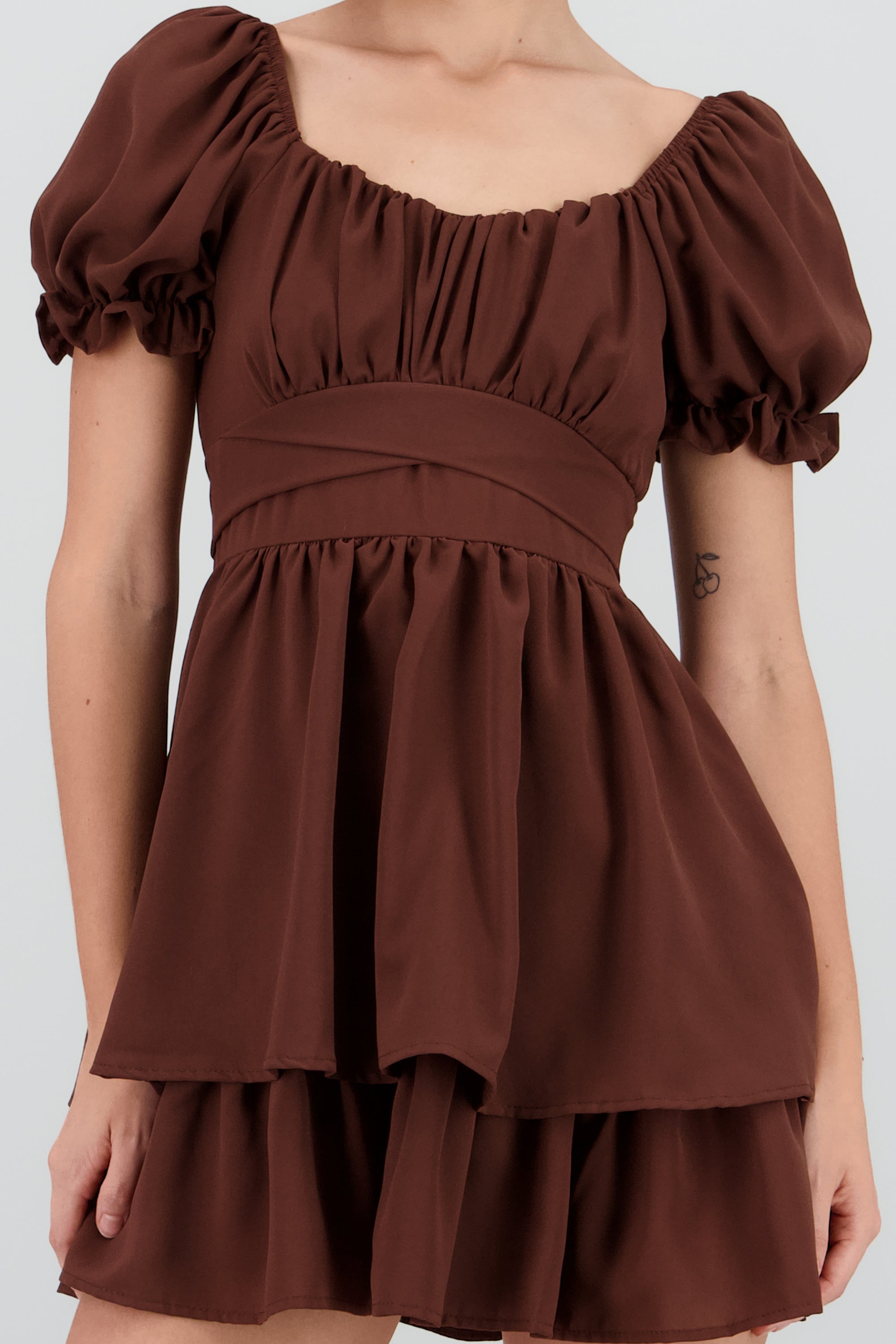 Vestido Mini Capas Moño CAFE