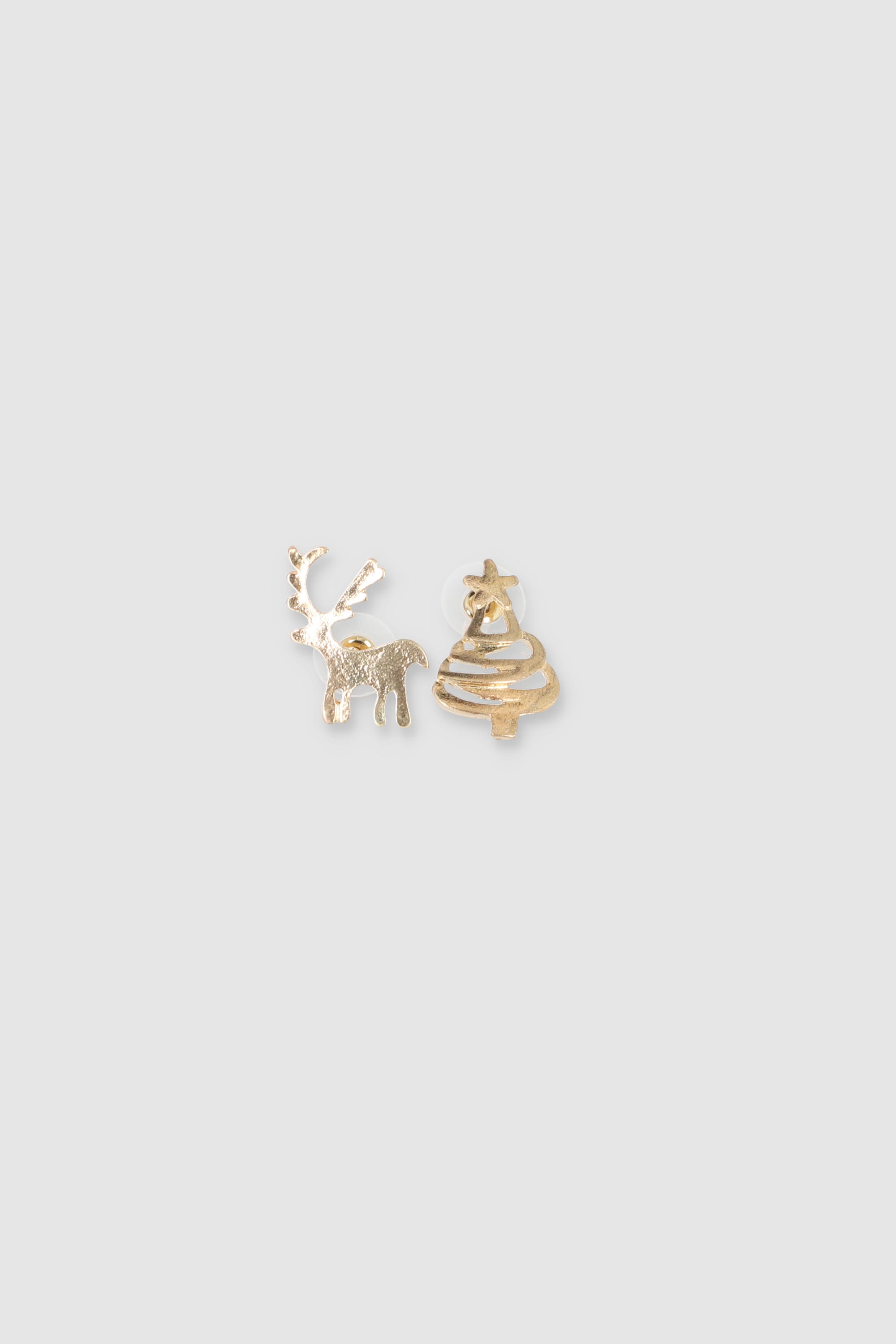 1 pr earrings as well GOLD