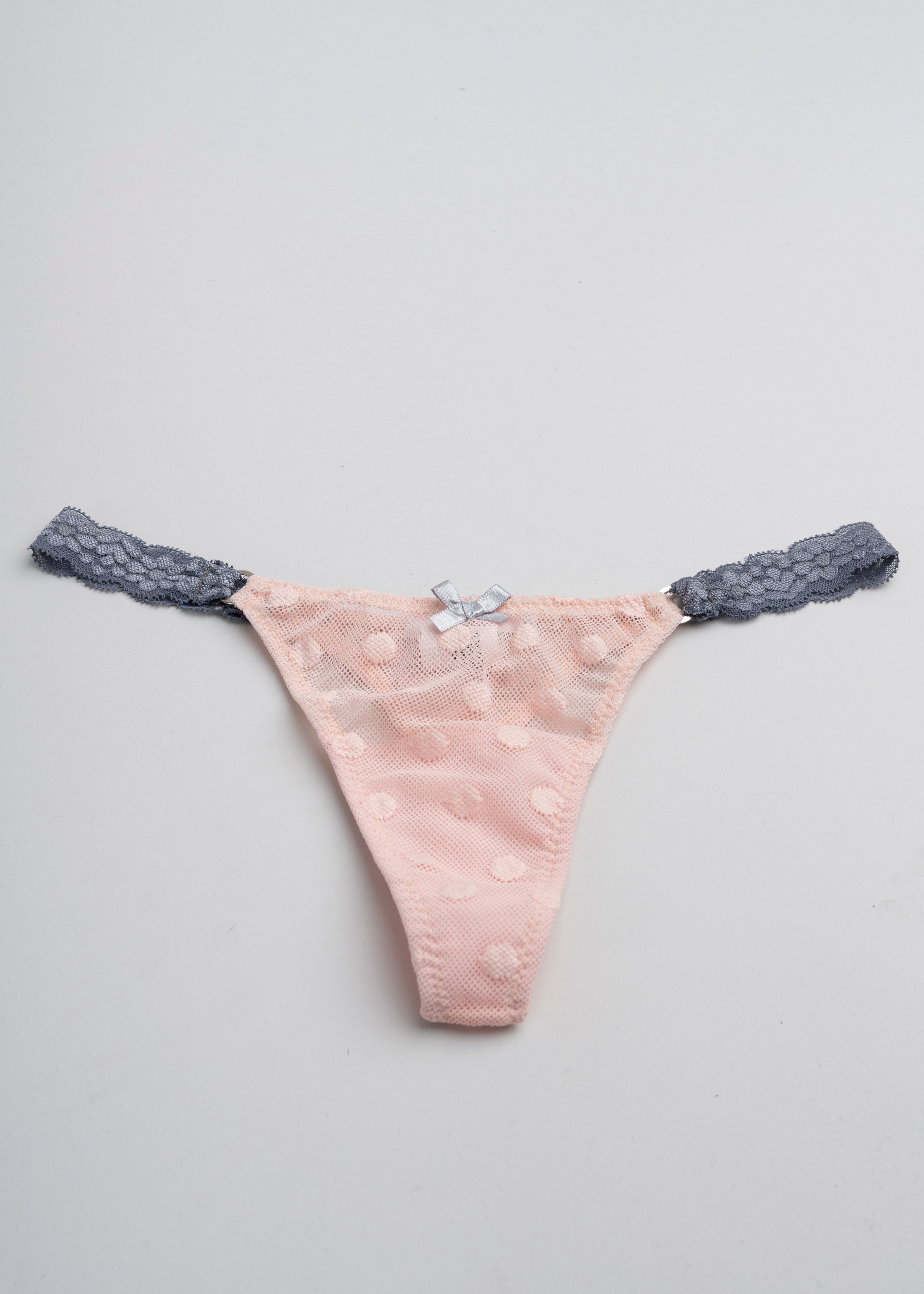 Tanga mesh aros encaje lateral GRIS