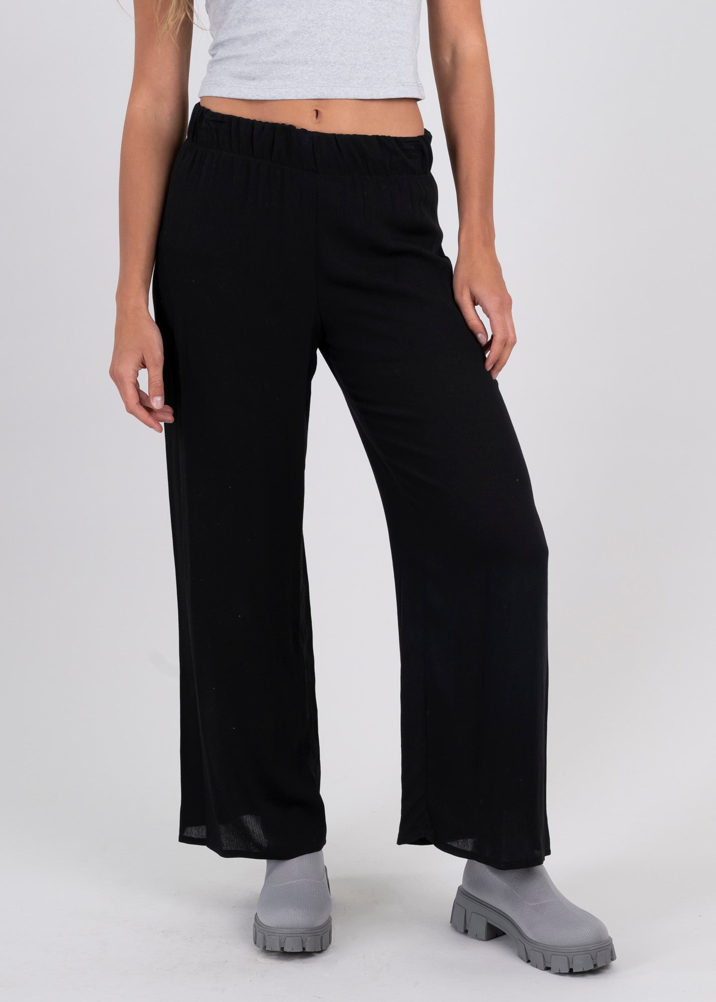 Pantalón  Amplio NEGRO