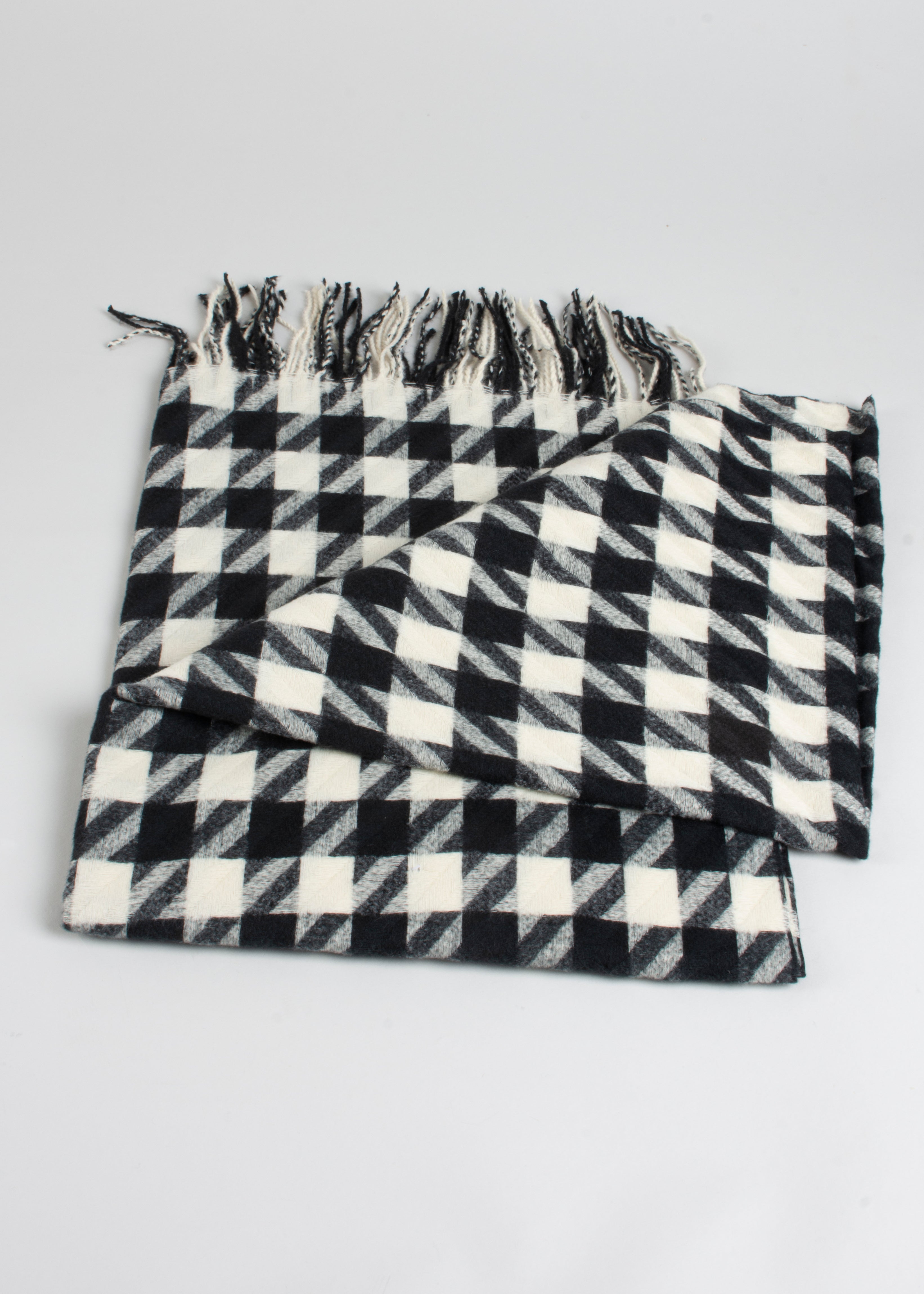 Pata Gallo scarf BLACK