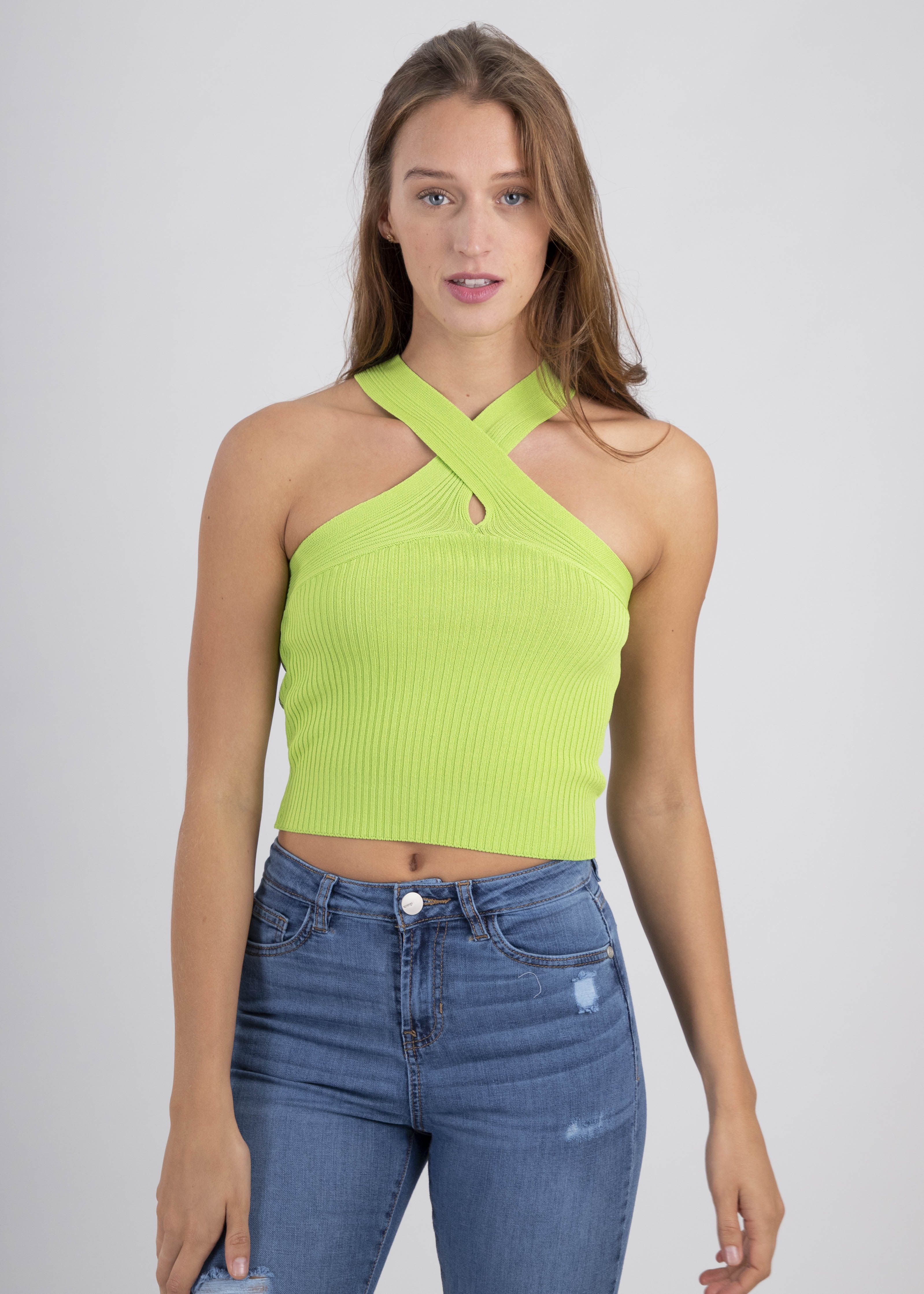 Top tejido cuello halter VERDE LIMA