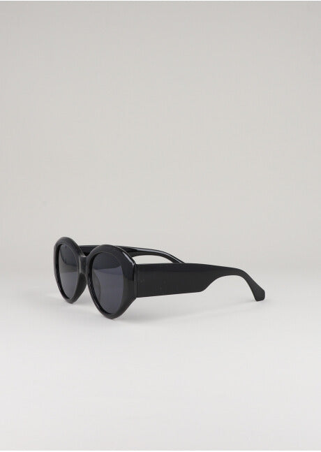 Rounded lenses Width frame BLACK