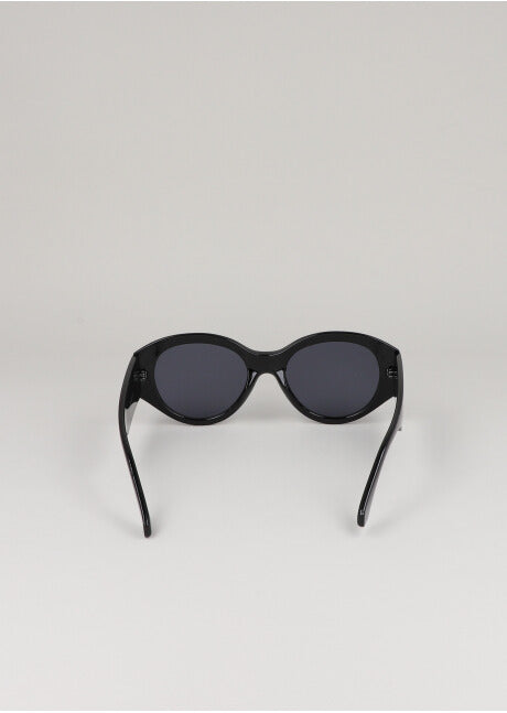 Rounded lenses Width frame BLACK