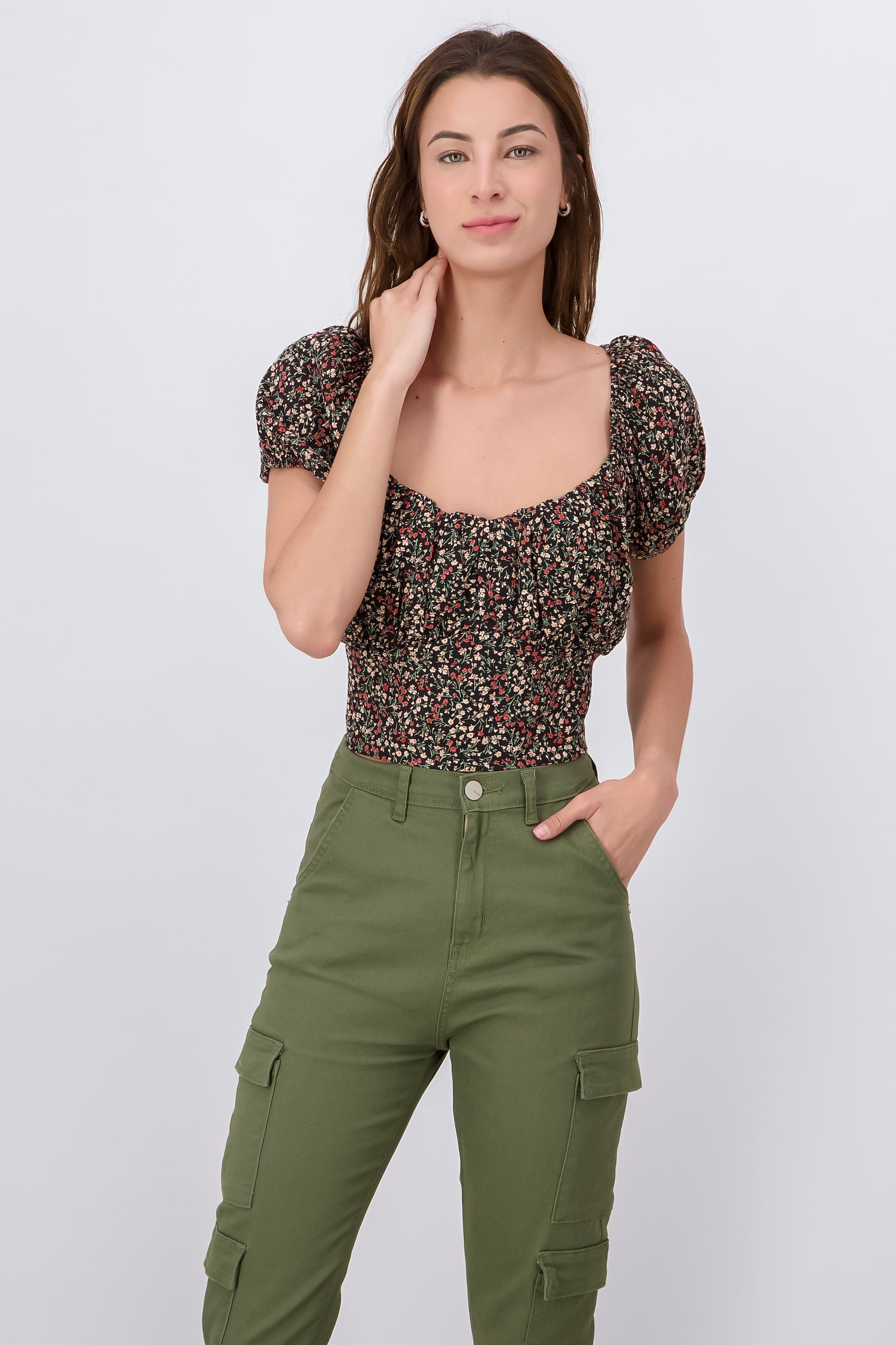 Blusa manga abullonada flores NEGRO COMBO