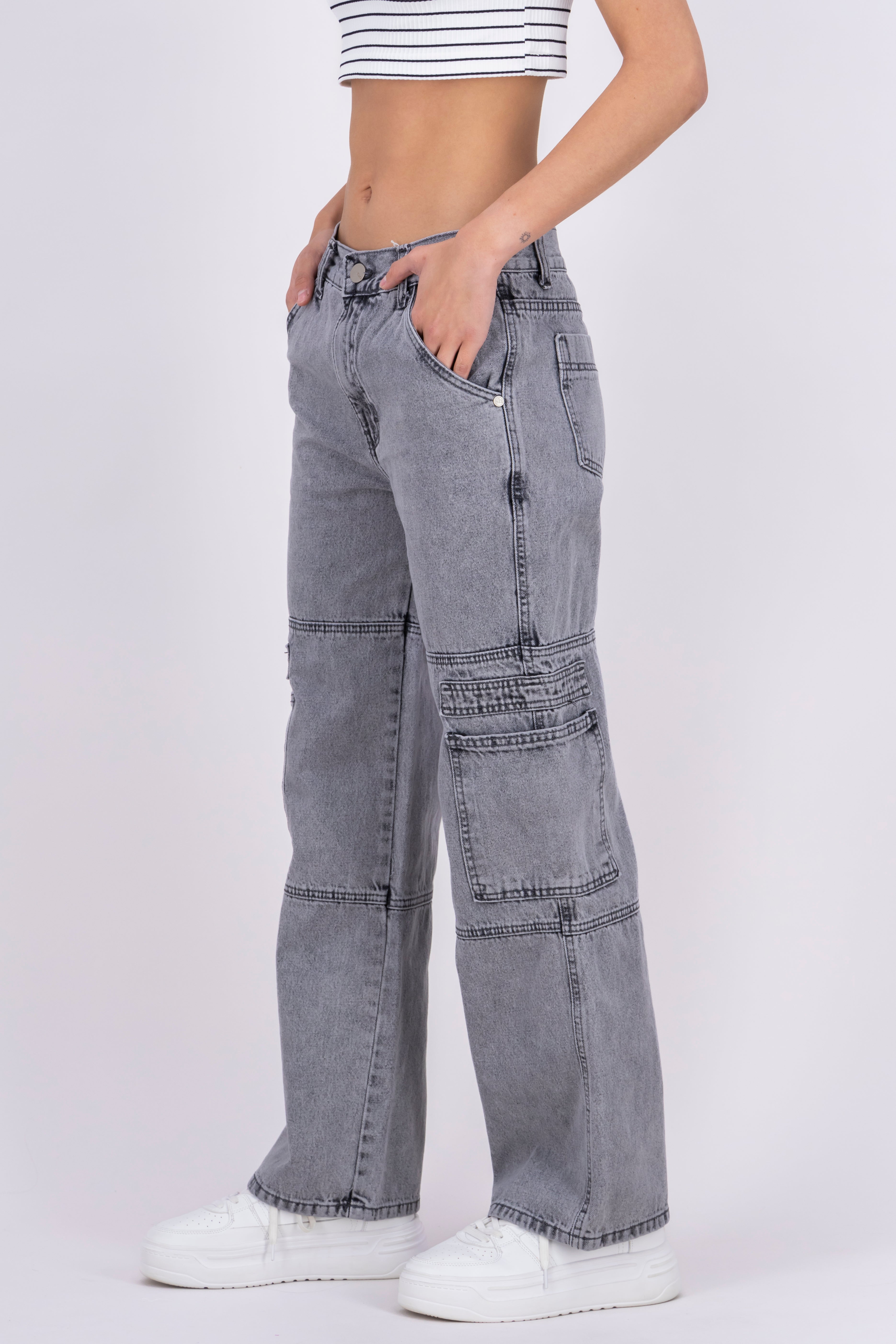 Straight position jeans Light gray