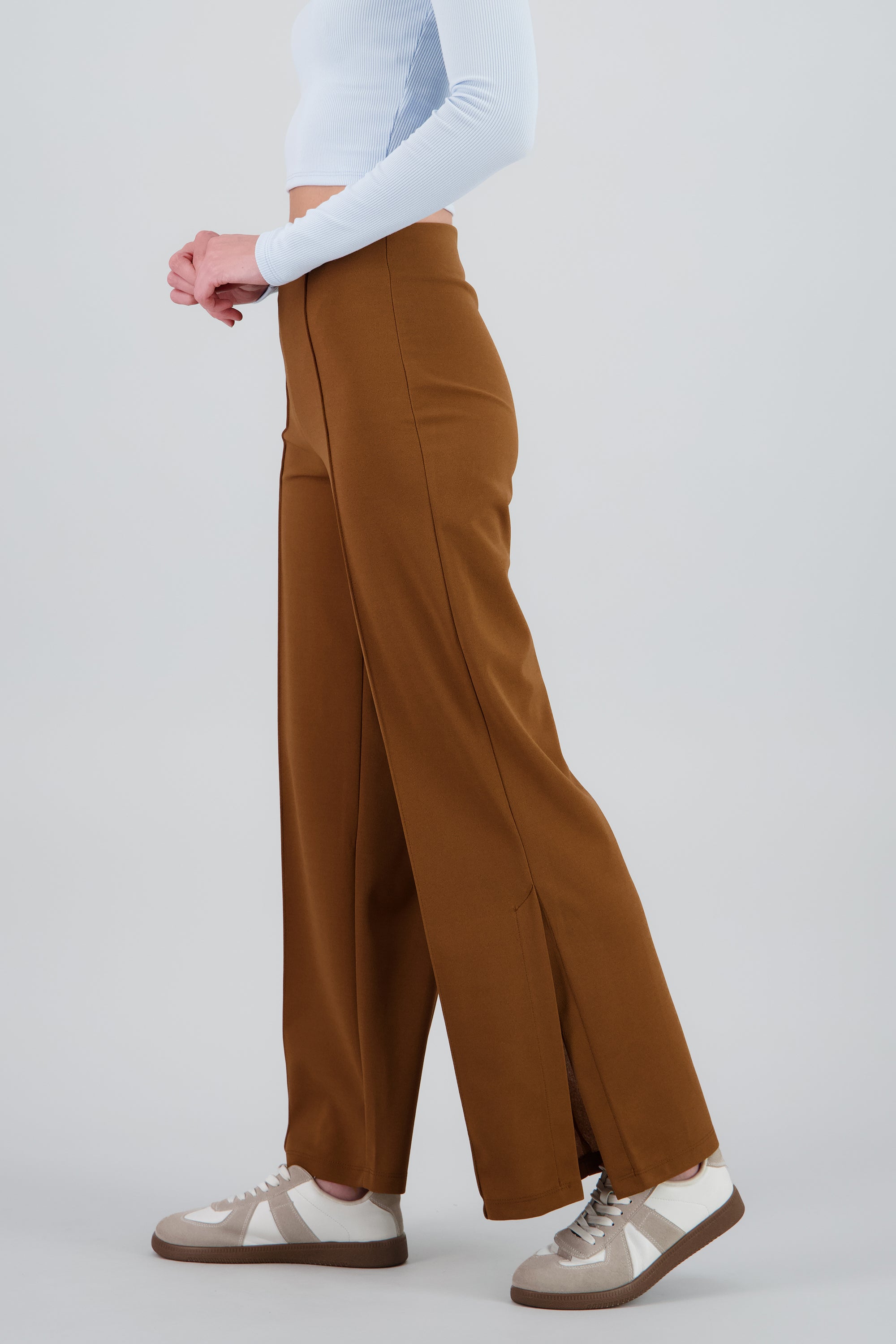 Pantalón Flared Costuras CAFE