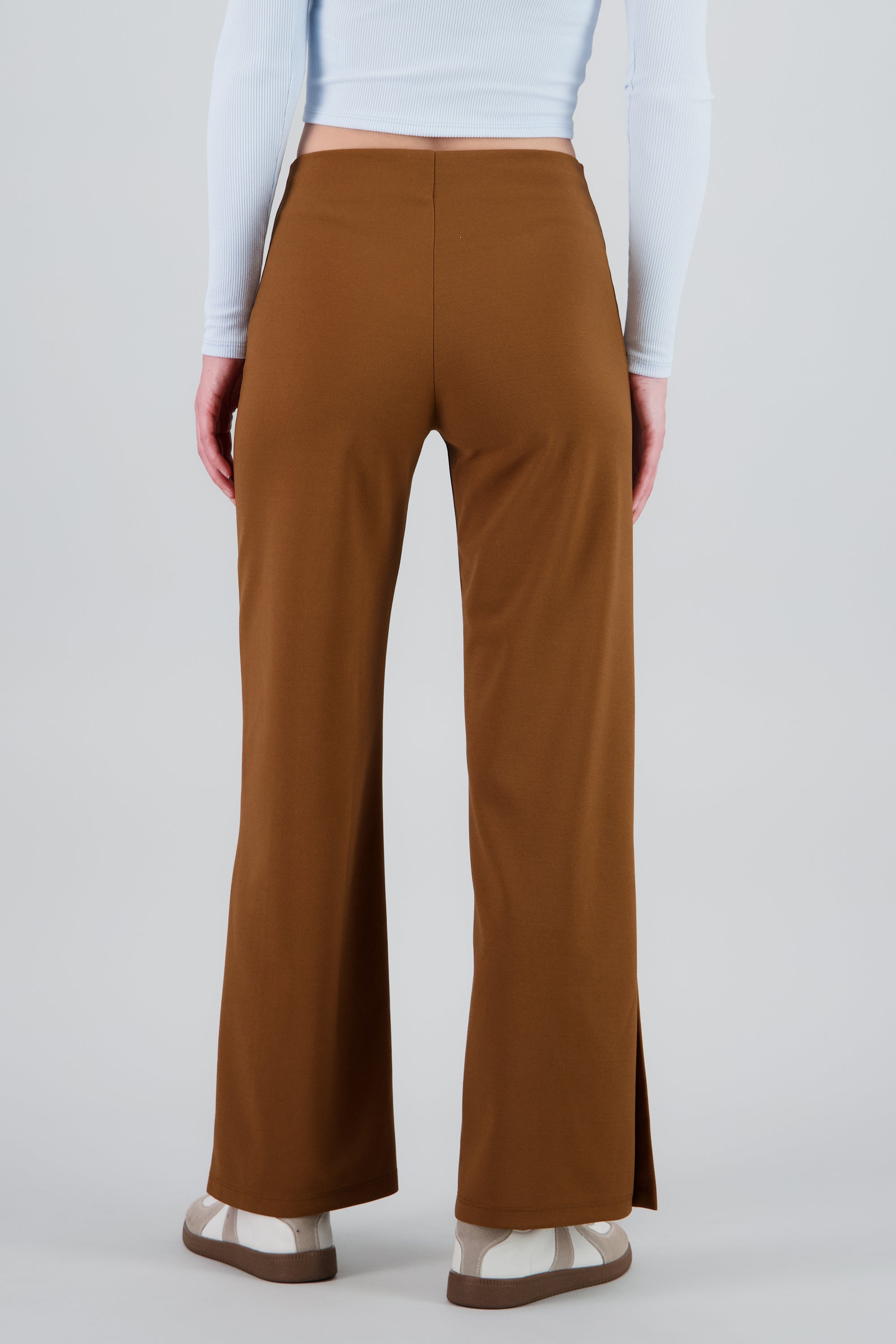 Pantalón Flared Costuras CAFE