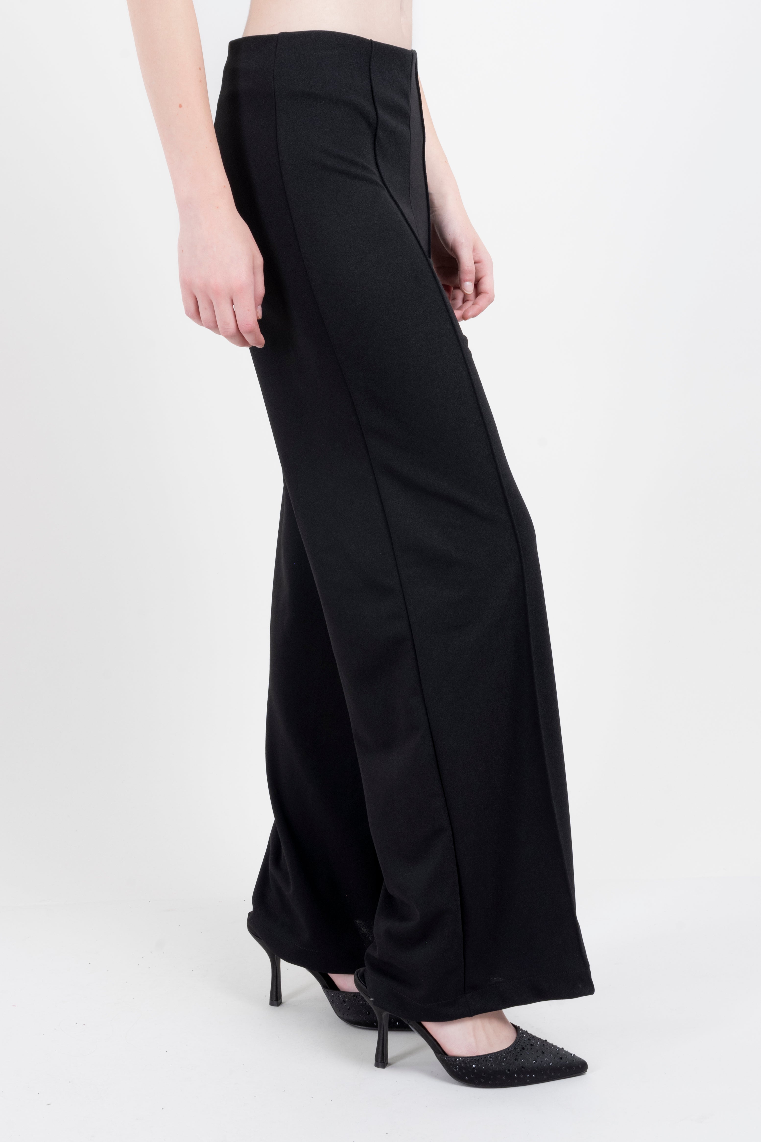 Pantalón Amplio Costura Frontal NEGRO