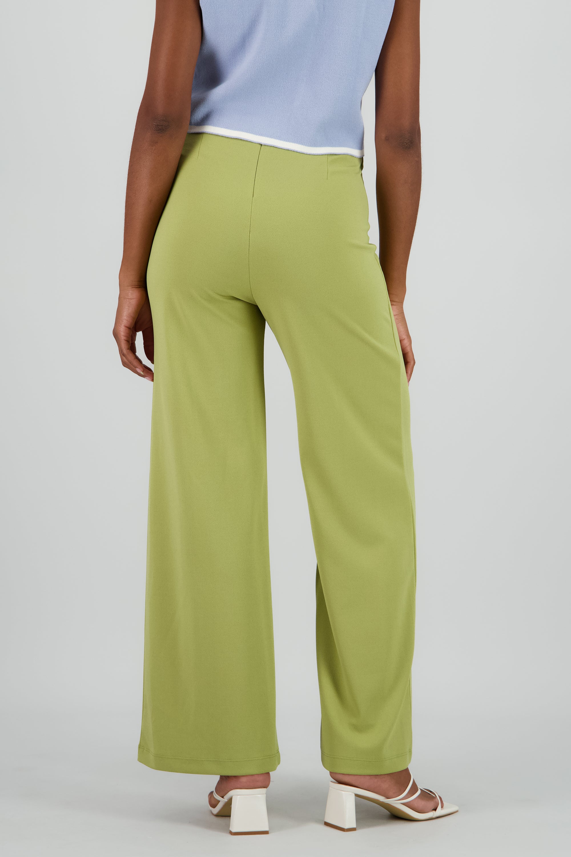 Pantalón Amplio Costura Frontal VERDE CLARO