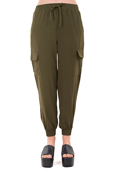 Jogger cargo bolsillos solapa OLIVO