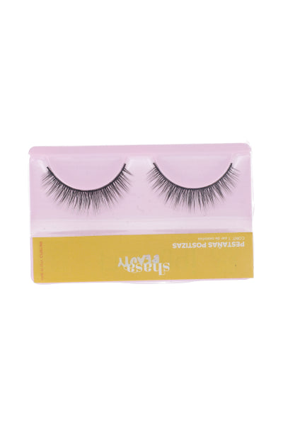 Short postpy eyelashes light volume BLACK