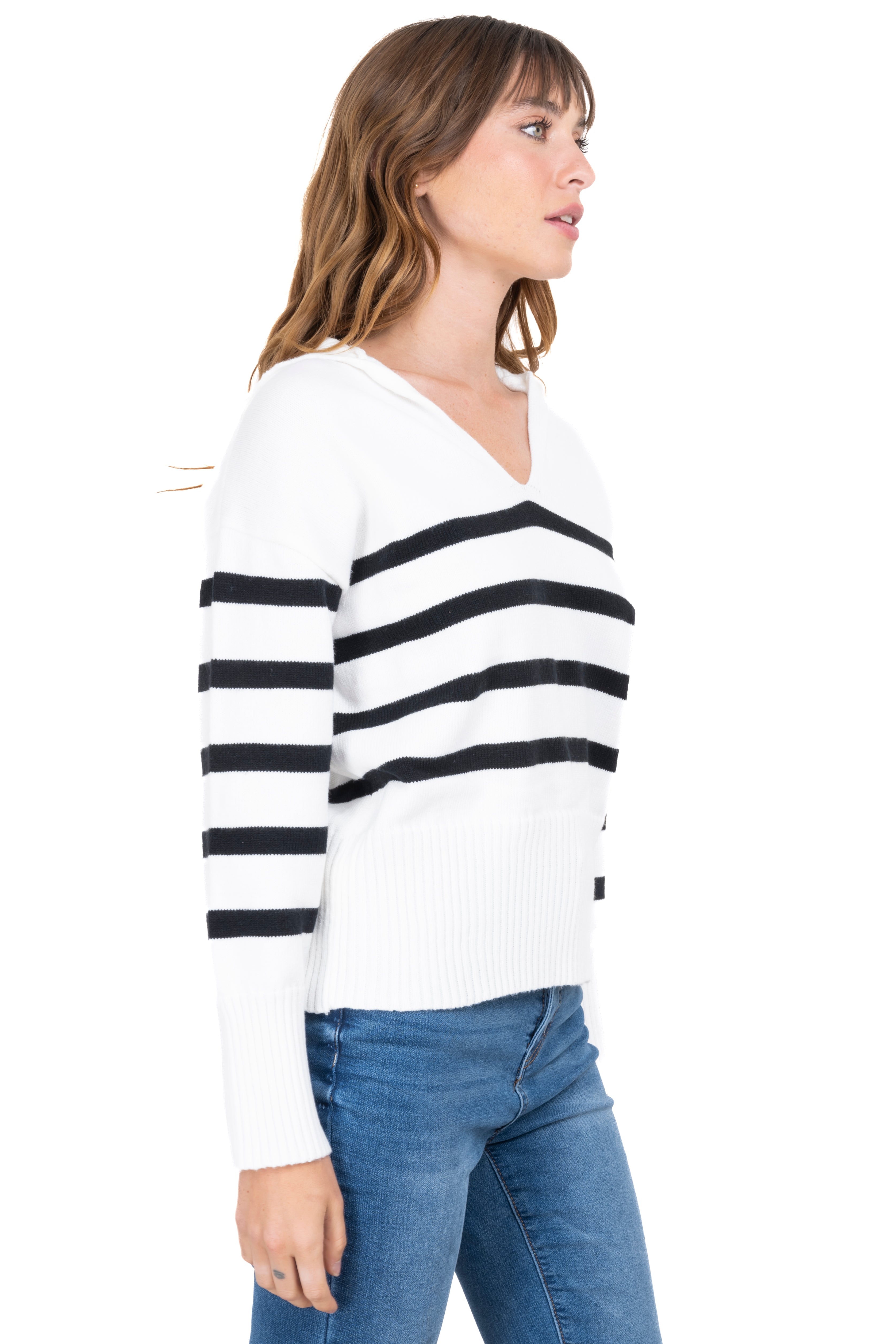 COLO COLL SWEEP White black