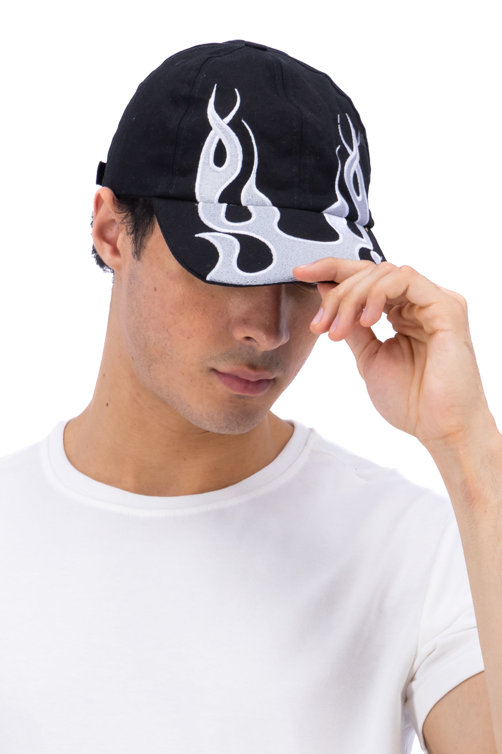 Flame embroidered cap Black Combo