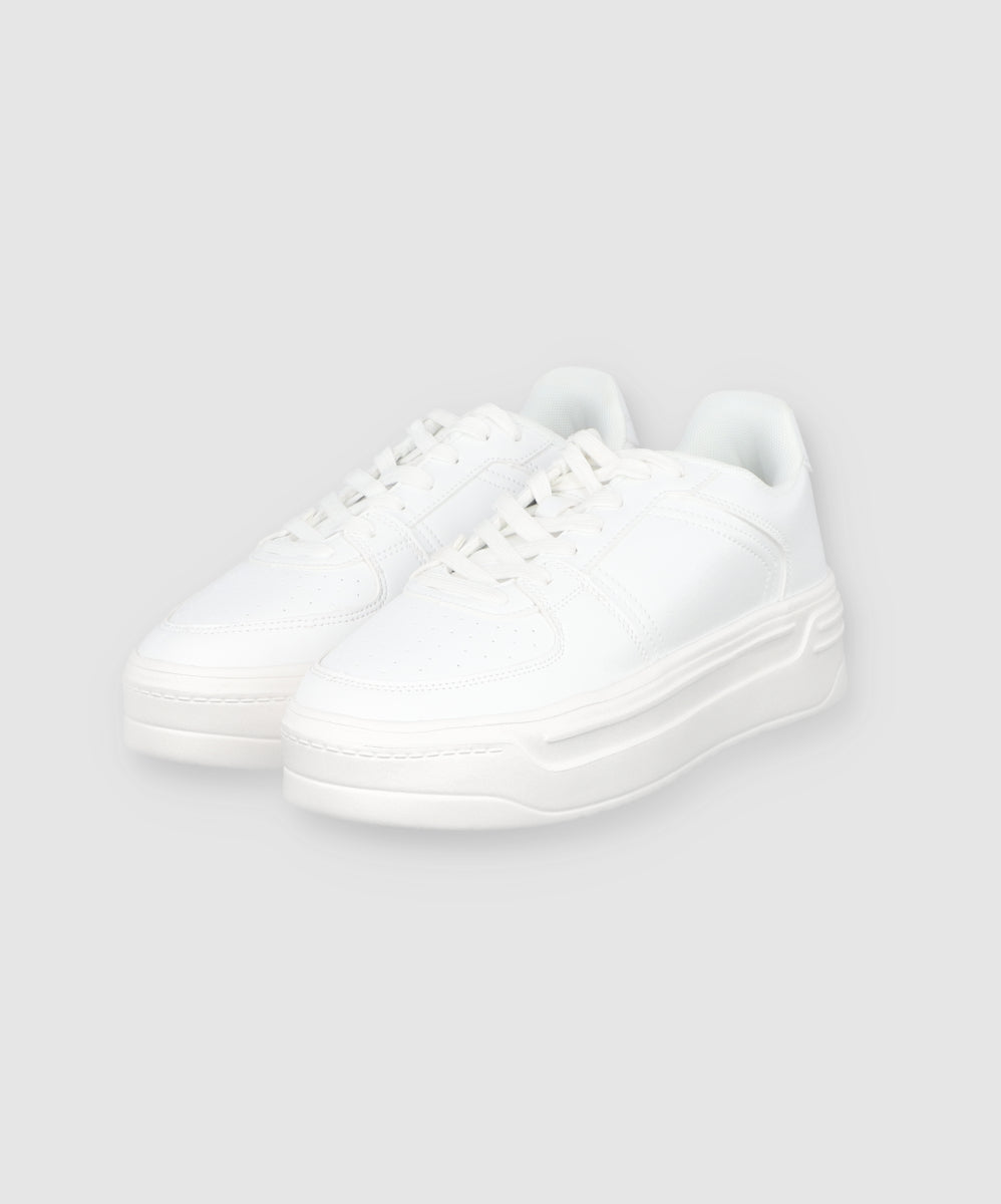 Tenis retro perforado plataforma BLANCO