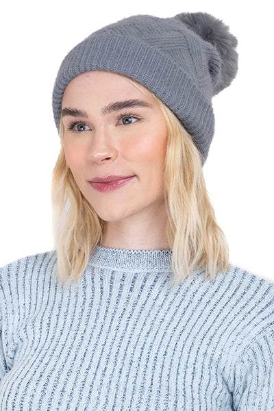 Gorro tejido pompón GRIS CLARO