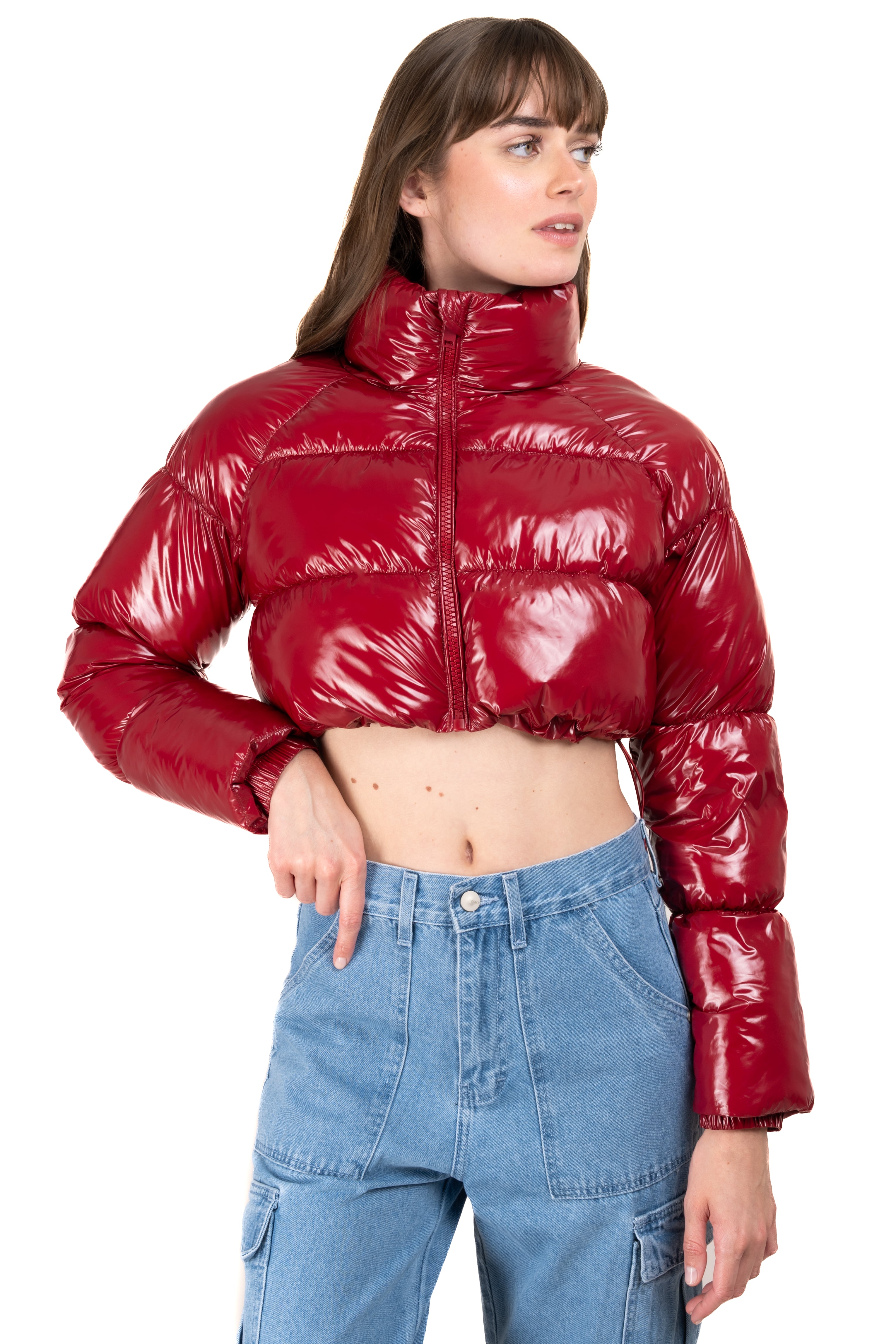 Chamarra crop puffer cuello alto VINO