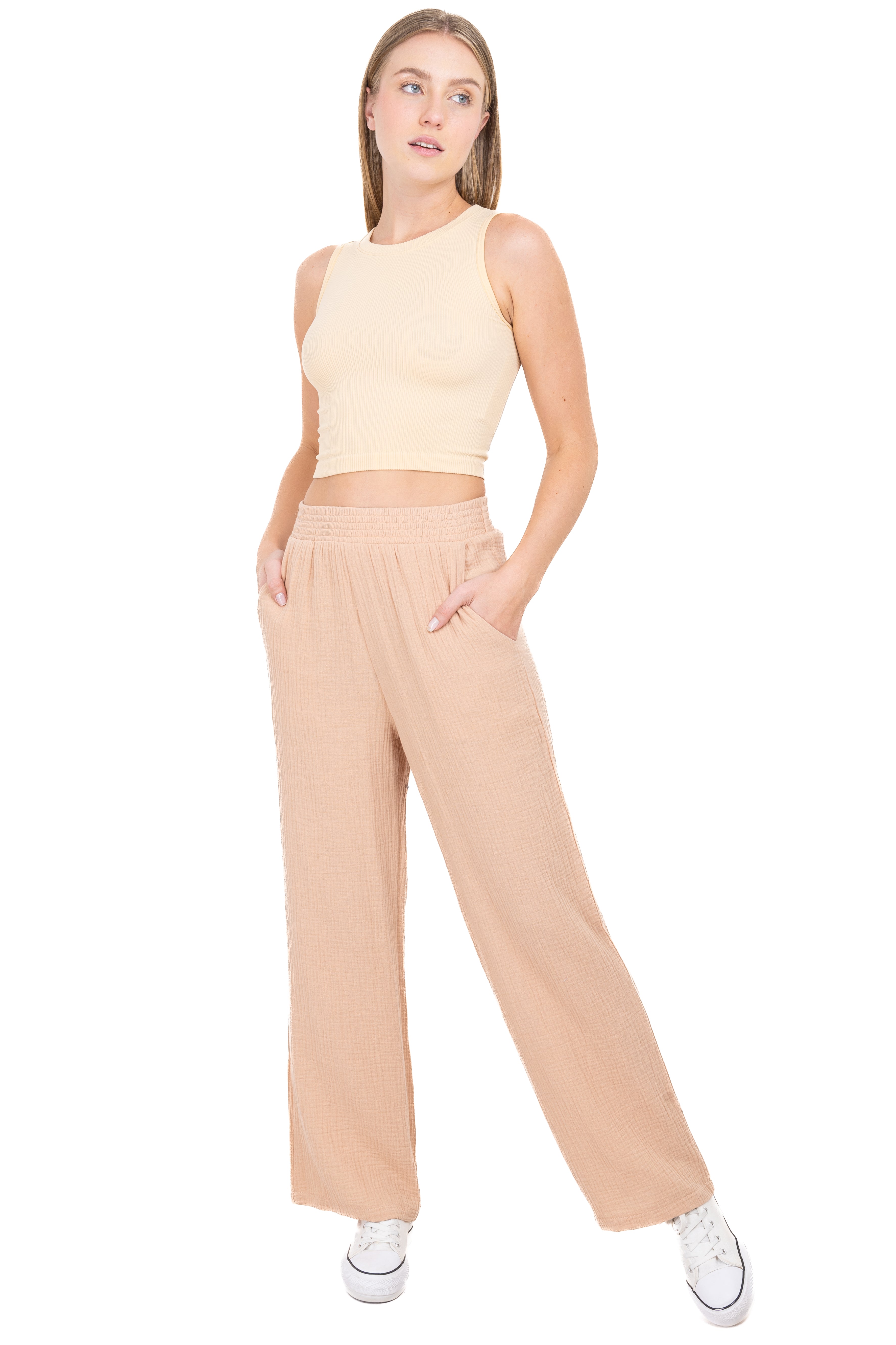 Texturized straight pants Khaki