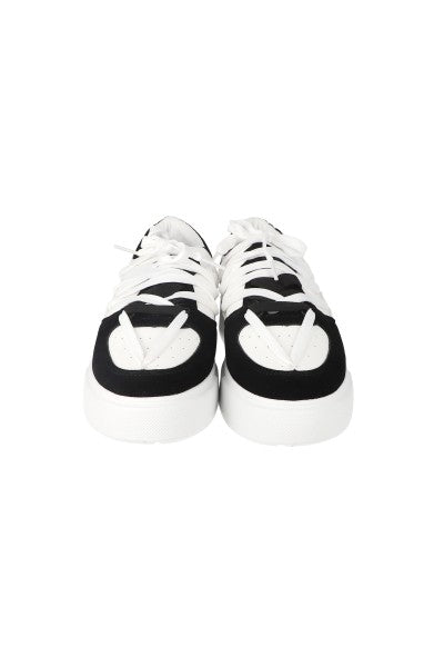 TENIS CASUAL DOBLE AGUJETA CRUZADA NEGRO BLANCO