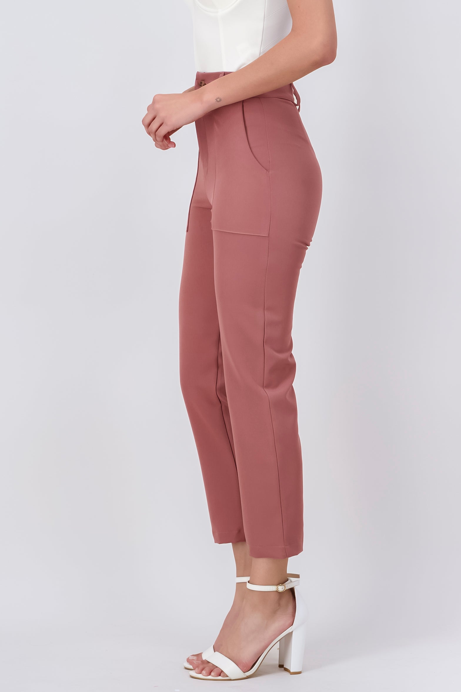 Pantalón Cintura Alta Bolsas BLUSH