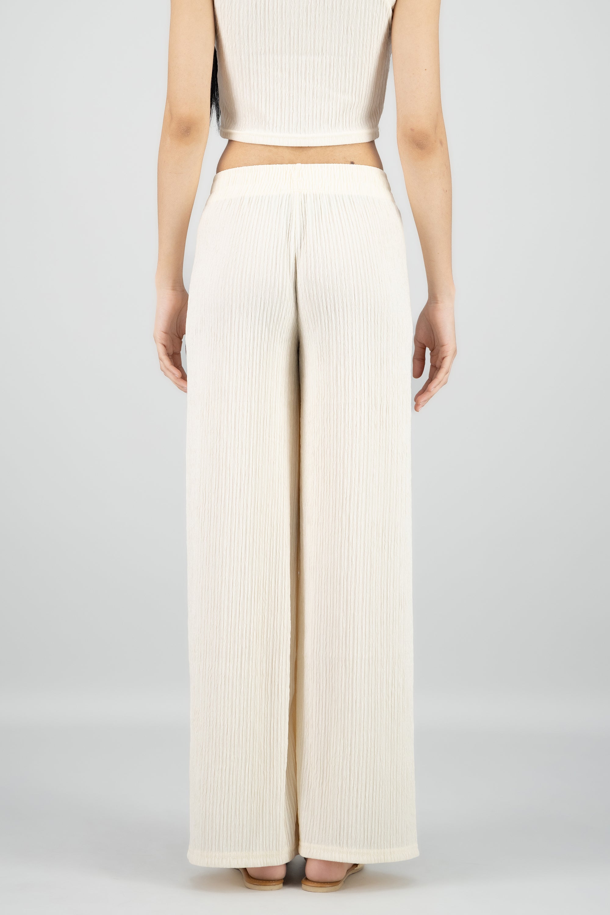 Pantalón flared textura BLANCO