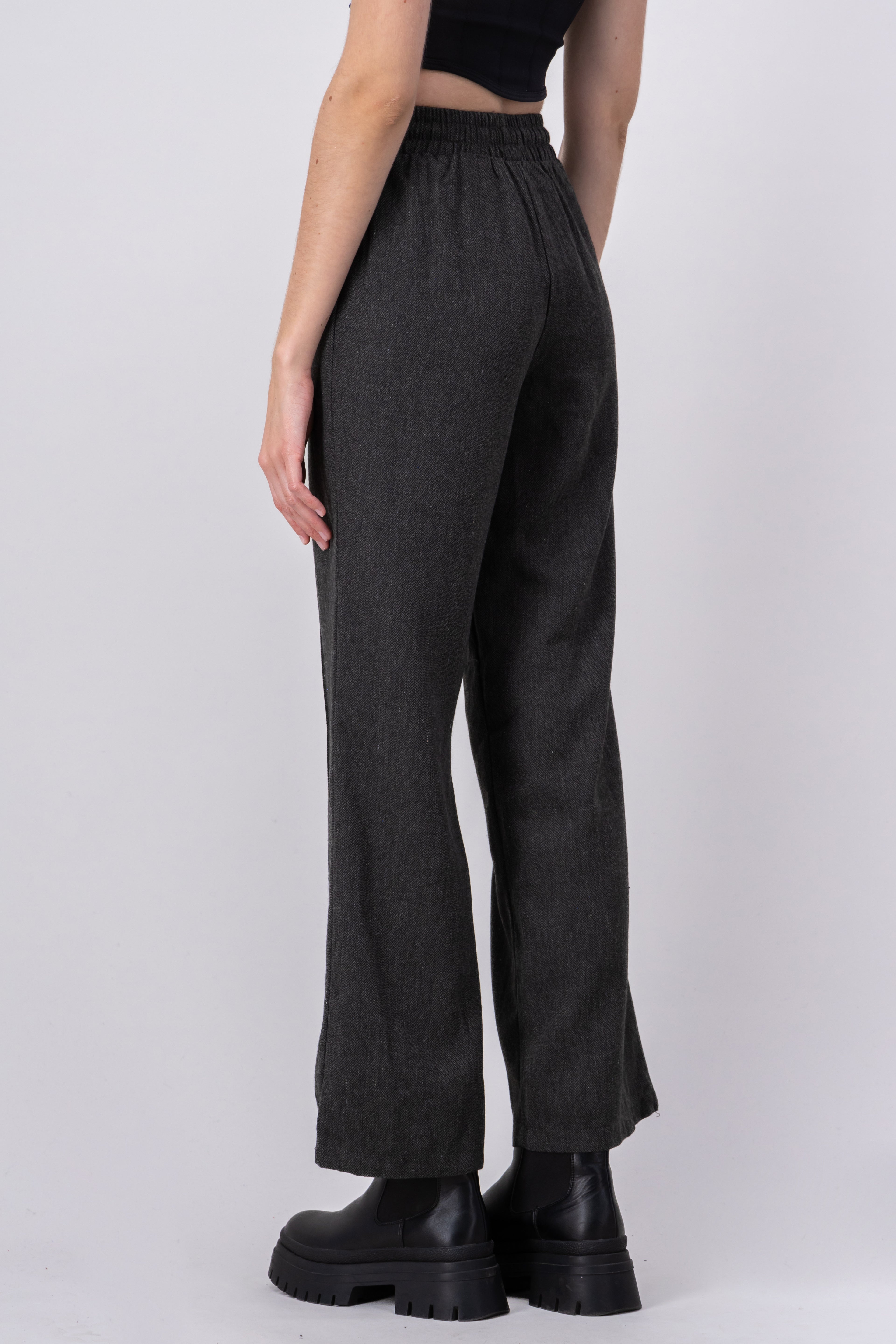 Pantalon amplio detalle resorte GRIS OBSCURO