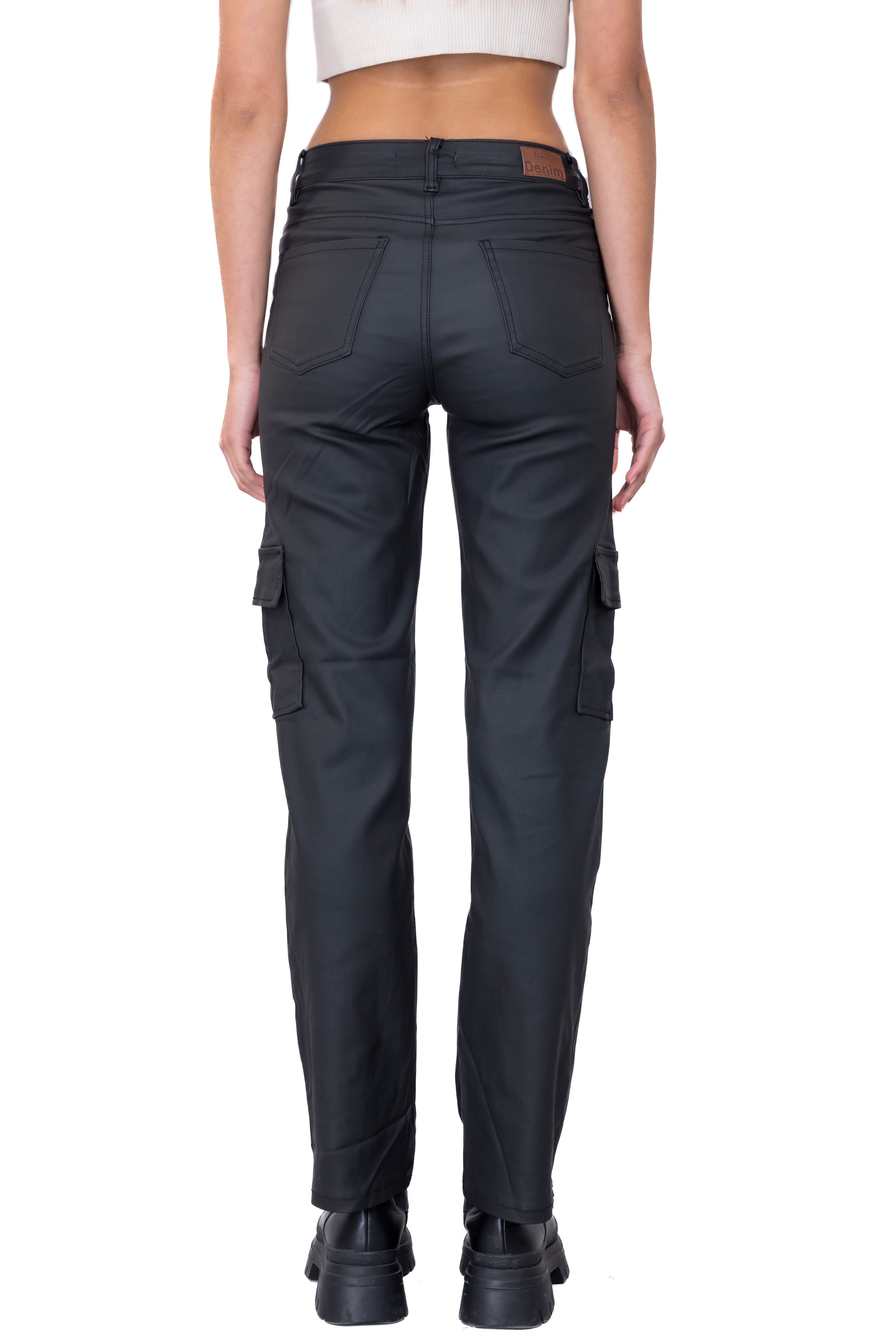 Jeans straight cargo gabardina NEGRO