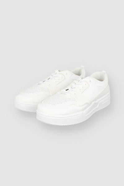 Tenis Casual Perforaciones Al Frente BLANCO