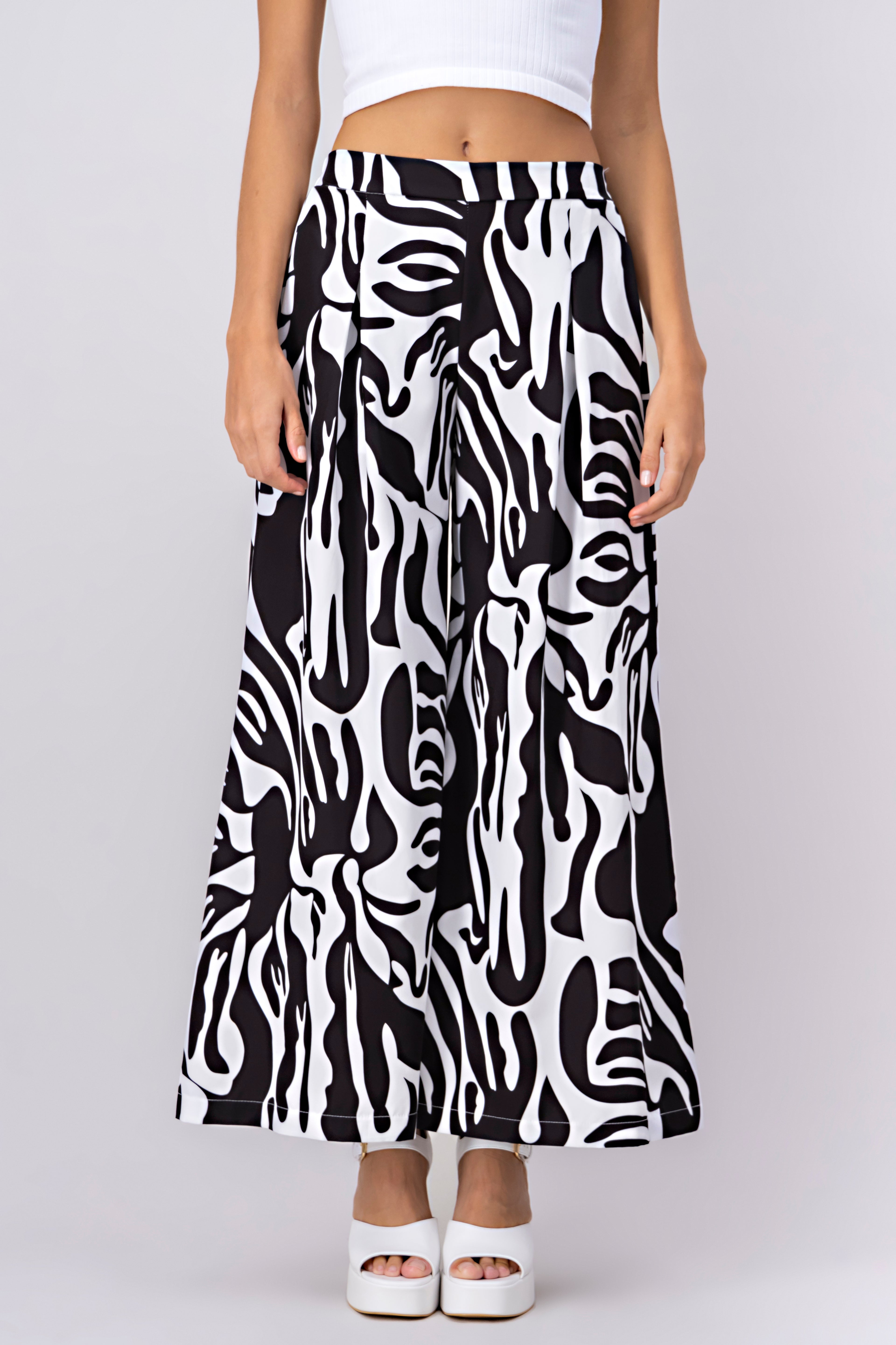 Super Wide Leg Pants Printed Black Combo