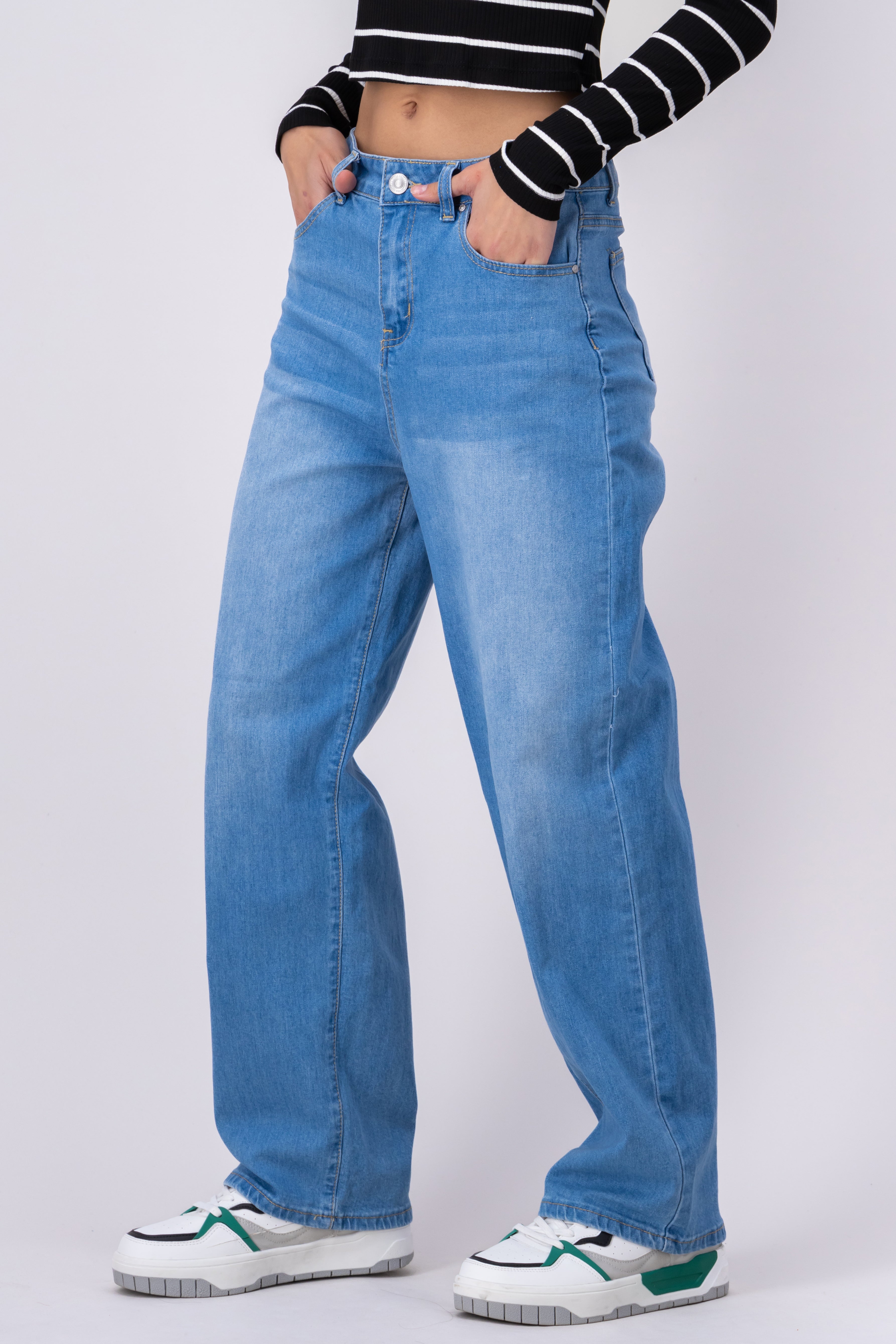 Jeans wide leg lisos LIGHT WASH