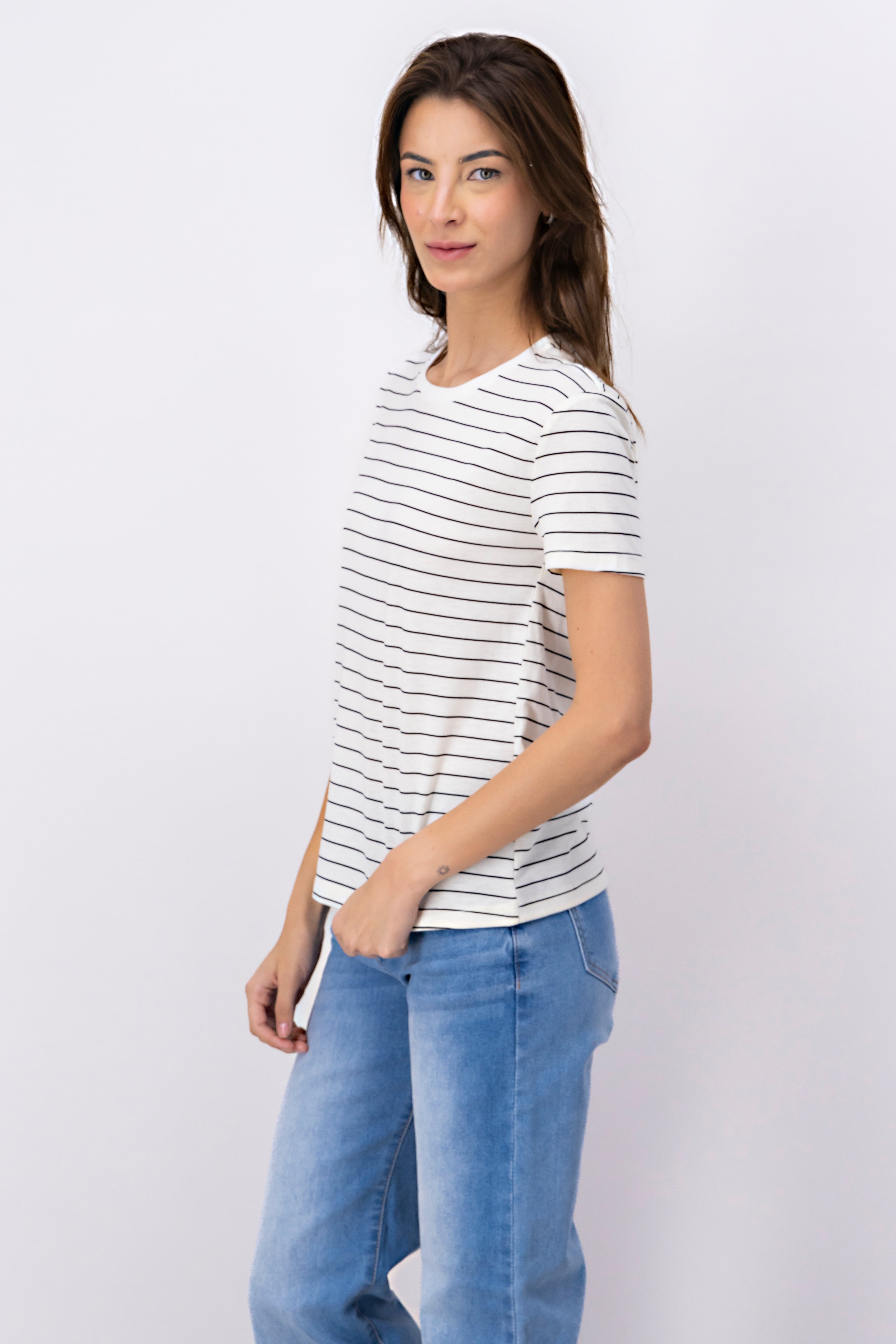Playera manga corta líneas BLANCO COMBO