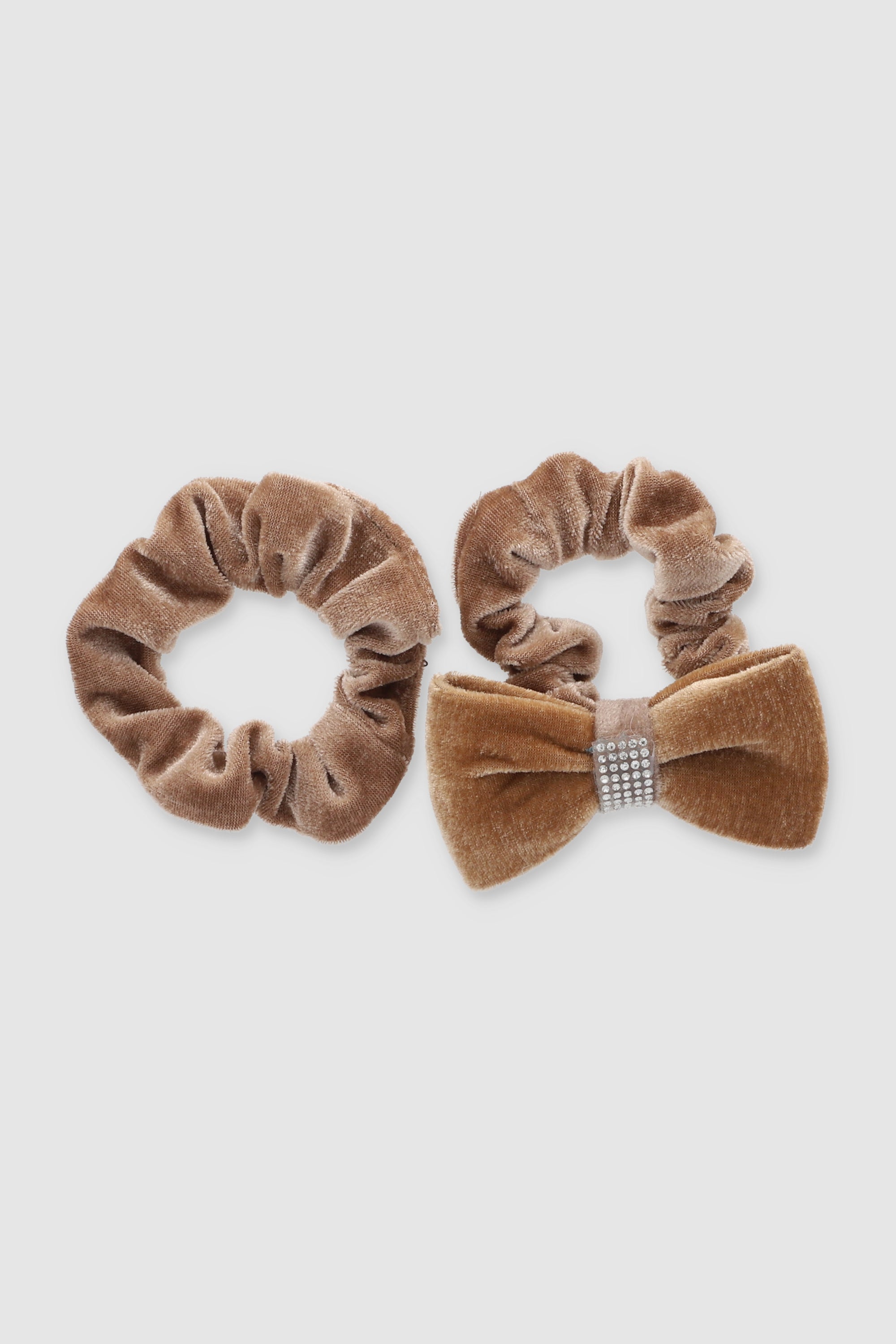 Set 2 scrunchie tercipelo brillos MOSTAZA