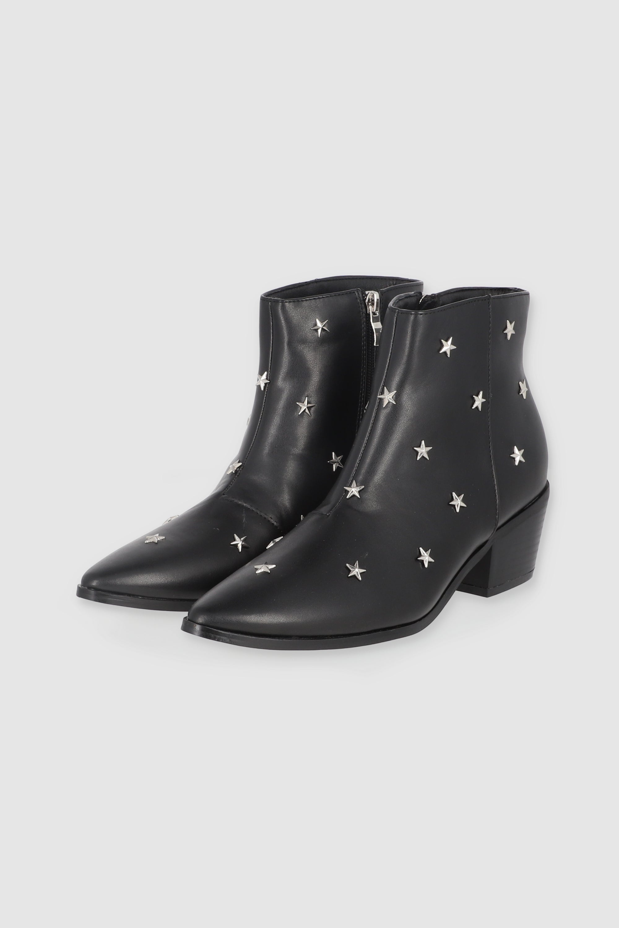 Botin Studs Estrellas NEGRO