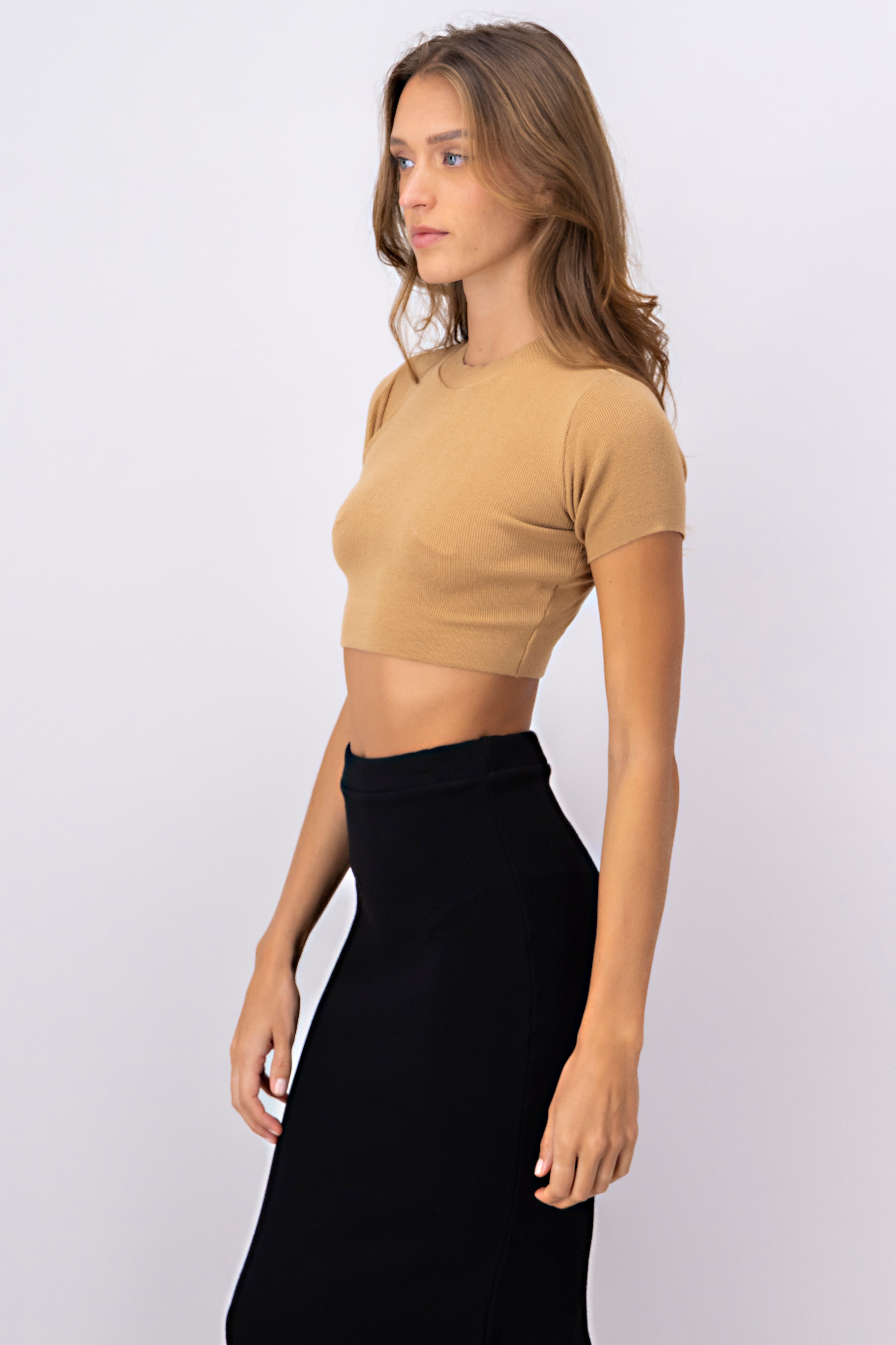Top Cuello Redondo Liso KHAKI
