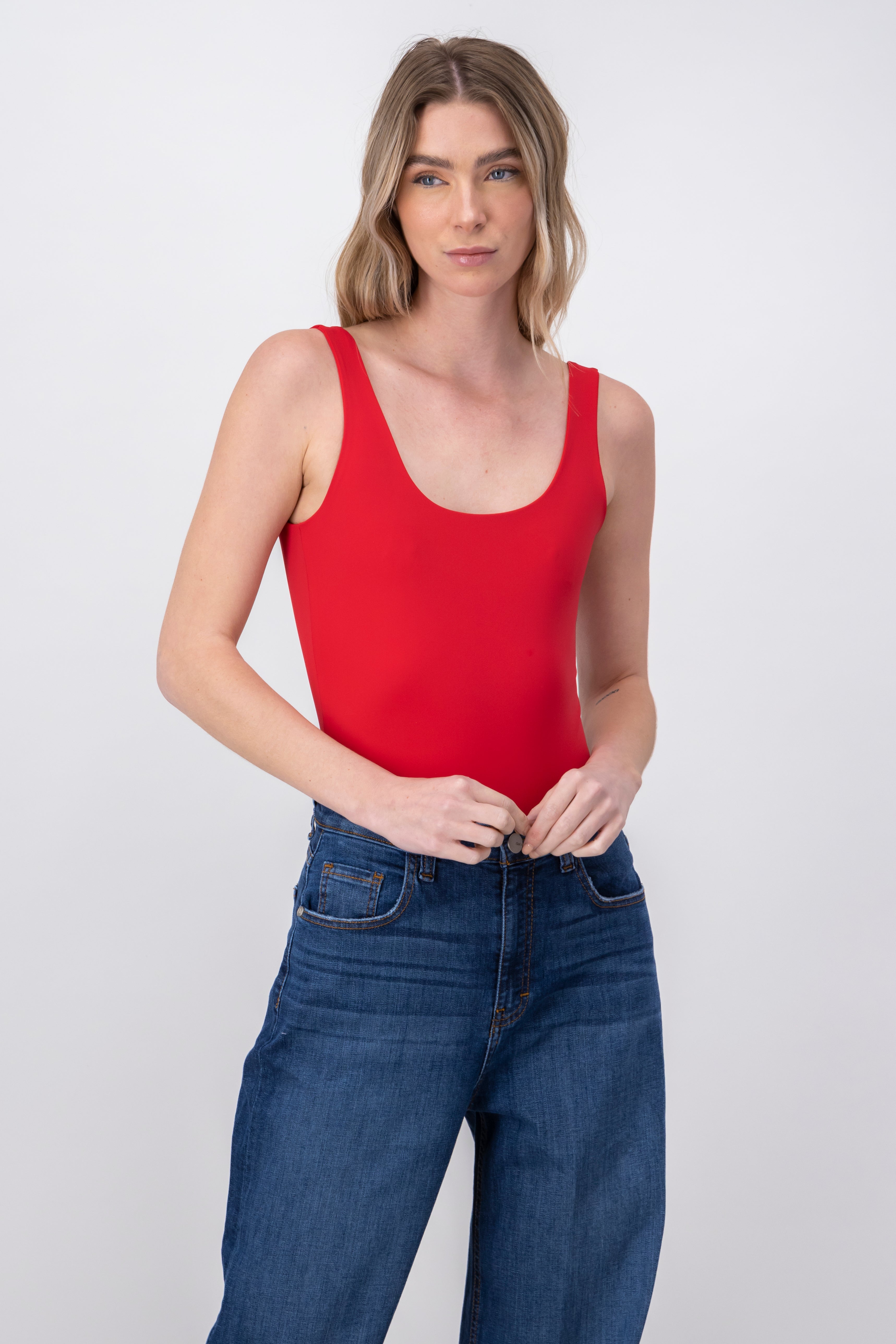 Bodysuit liso escote espalda ROJO