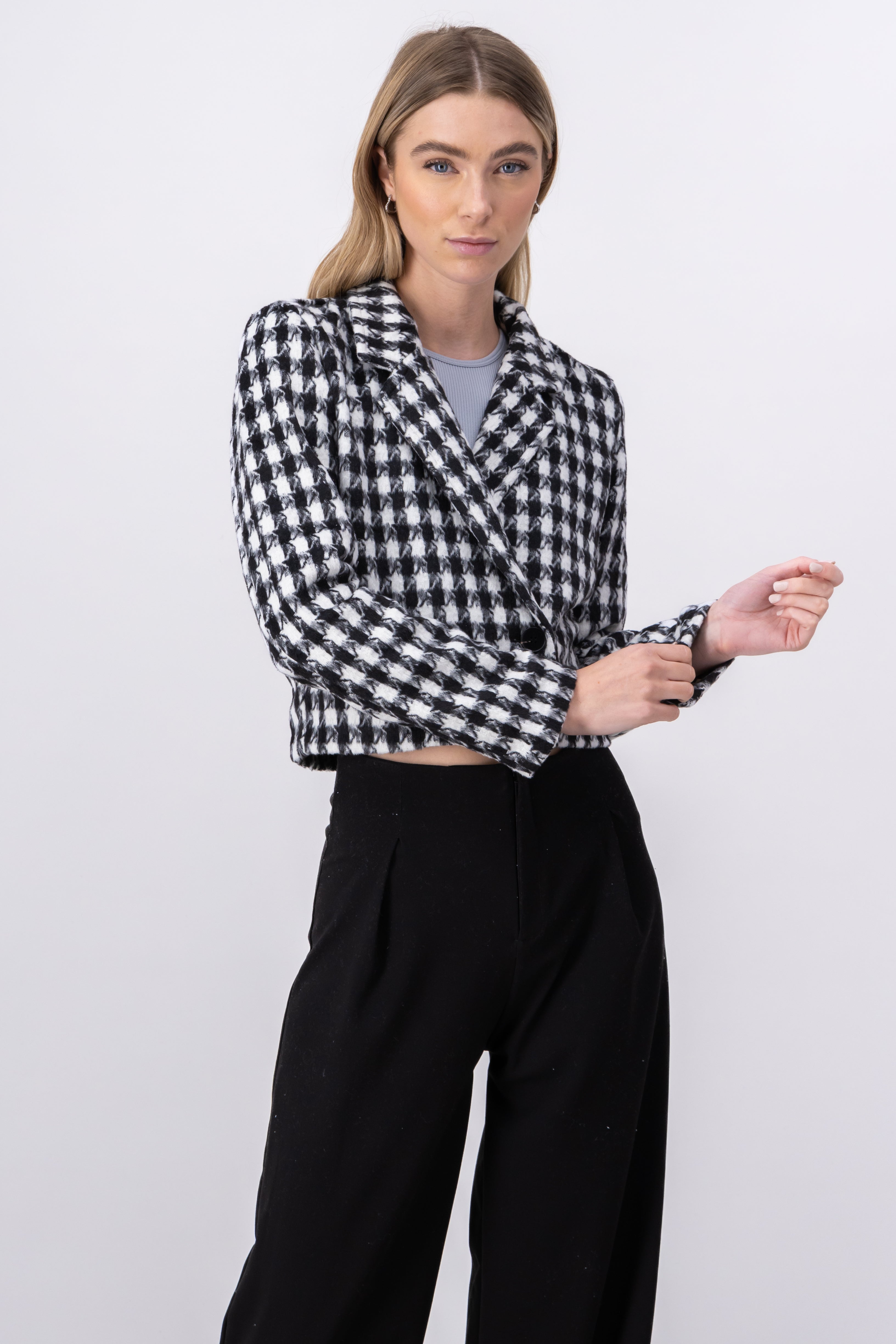 Saco crop tweed botones NEGRO BLANCO