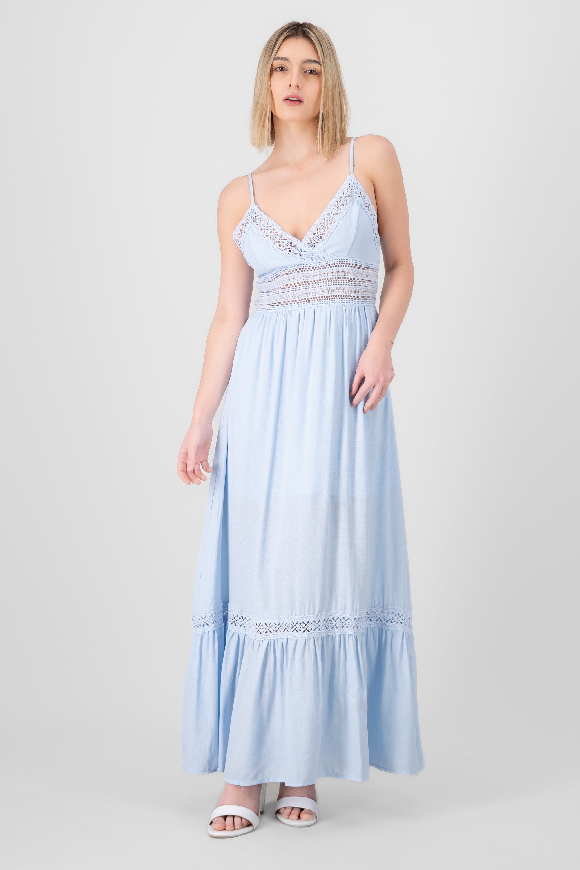 Vestido Maxi Detalles Crochet AZUL CIELO