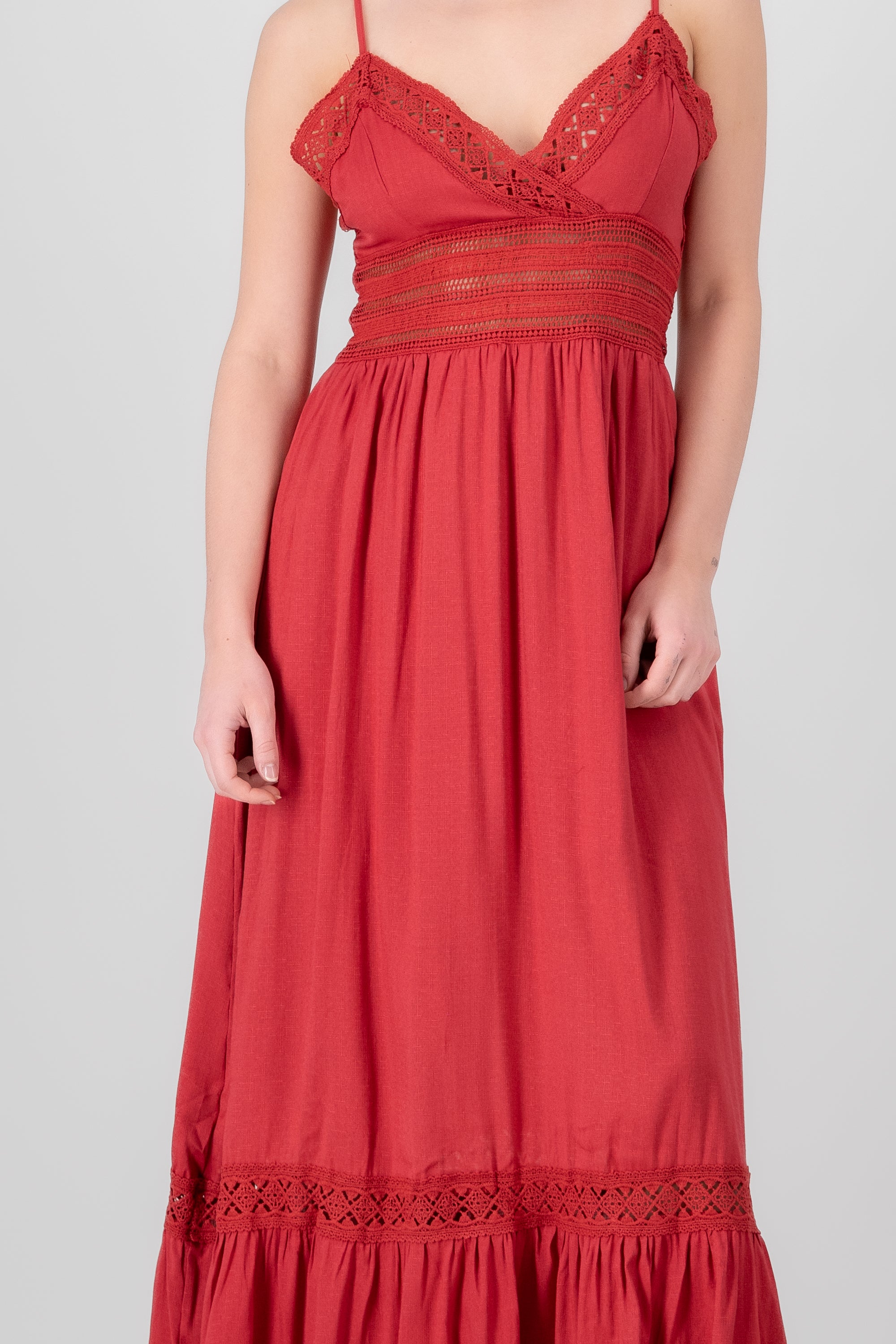 Vestido Maxi Detalles Crochet ROJO