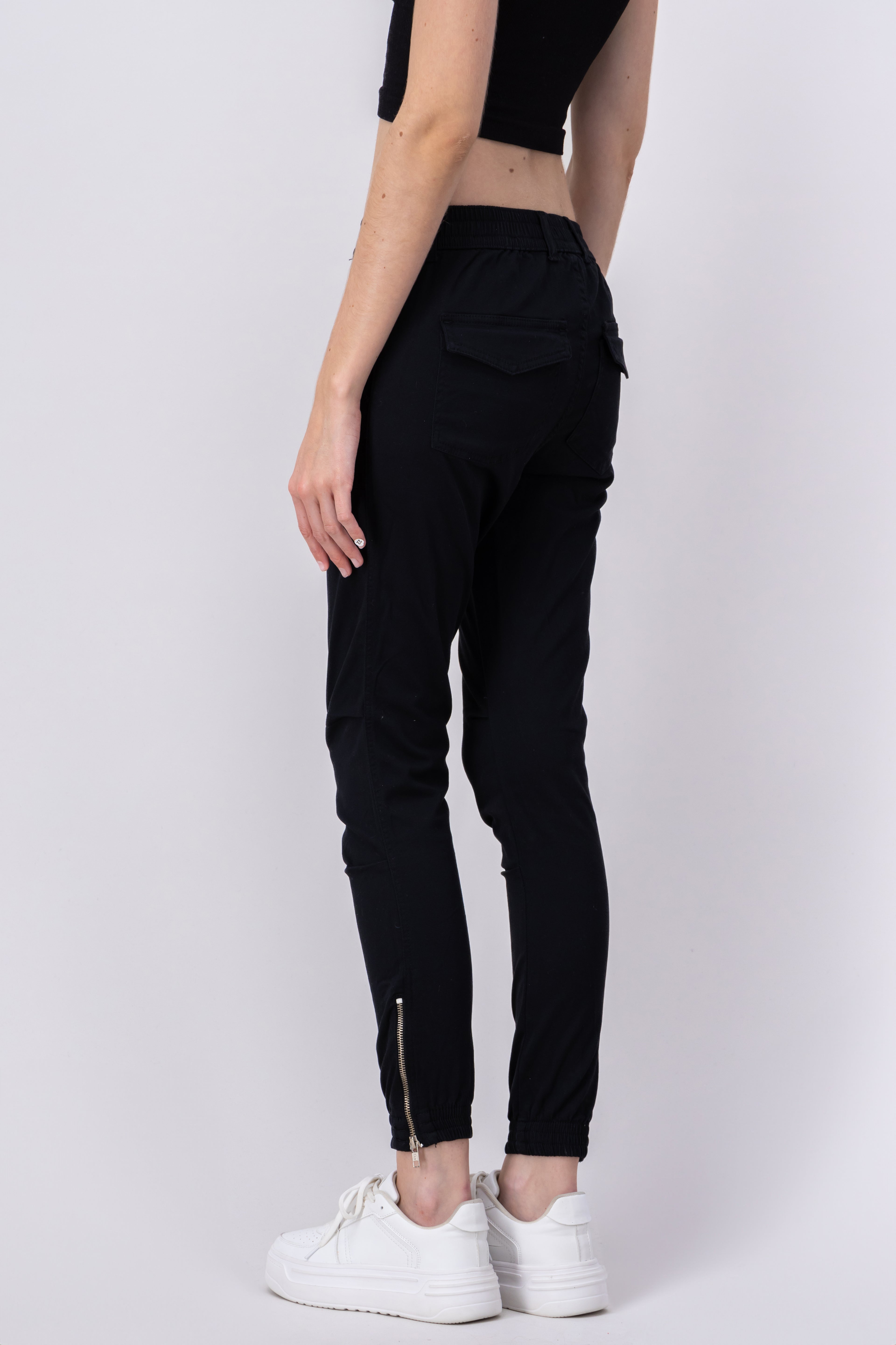 Joggers with smooth closure BLACK