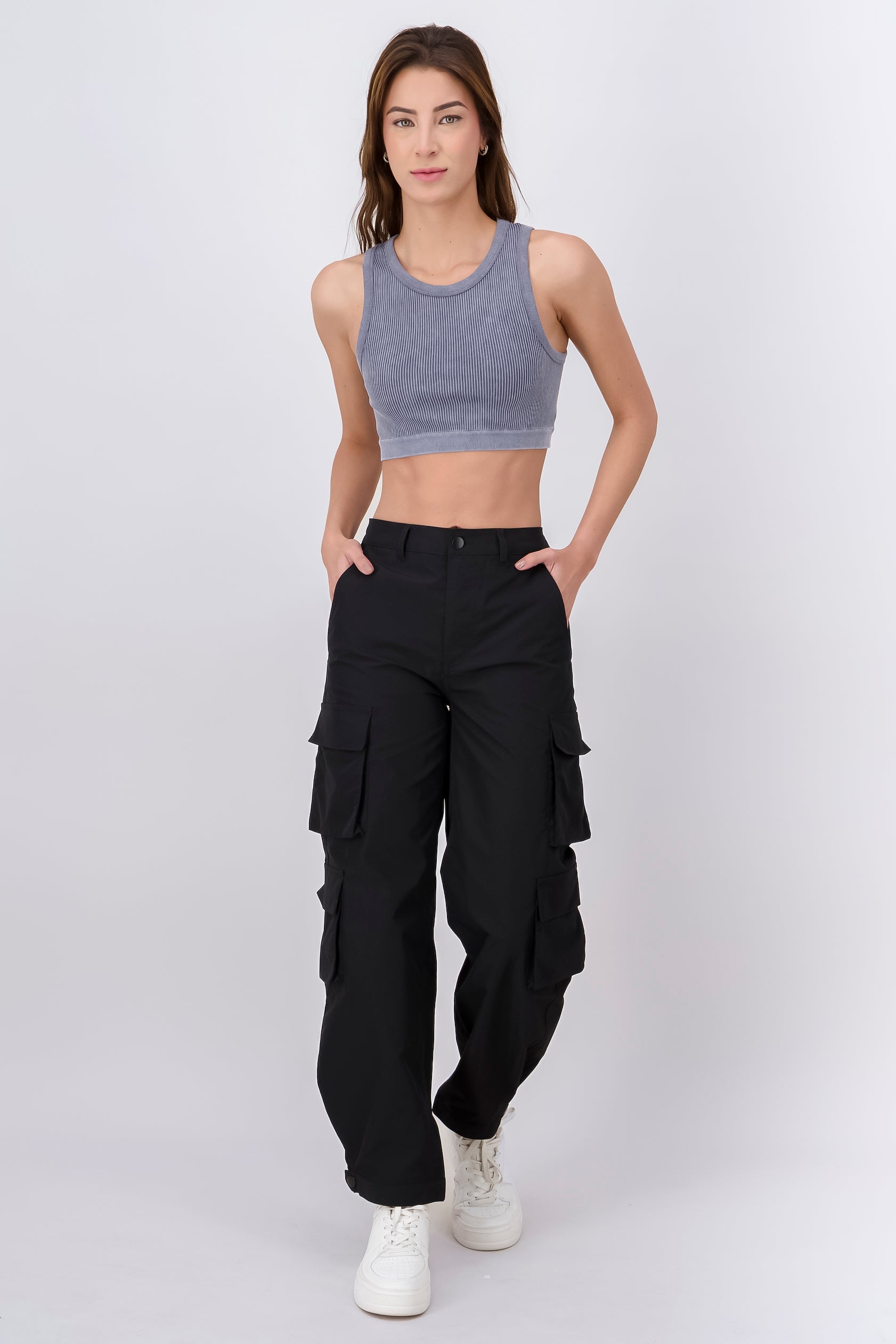 Pantalon Cargo Detalle Plisado NEGRO